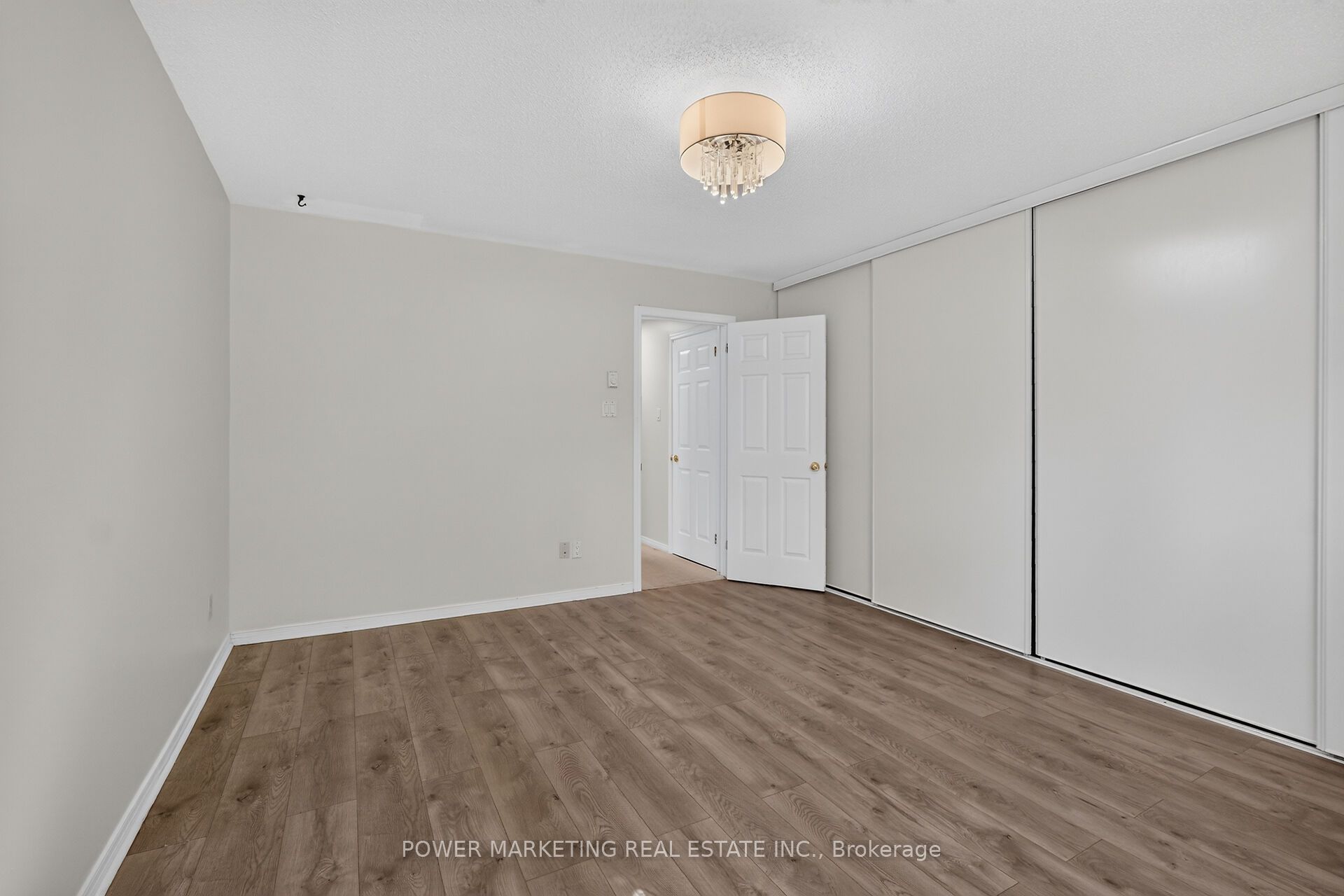 442 Briston Private Property Photo 35