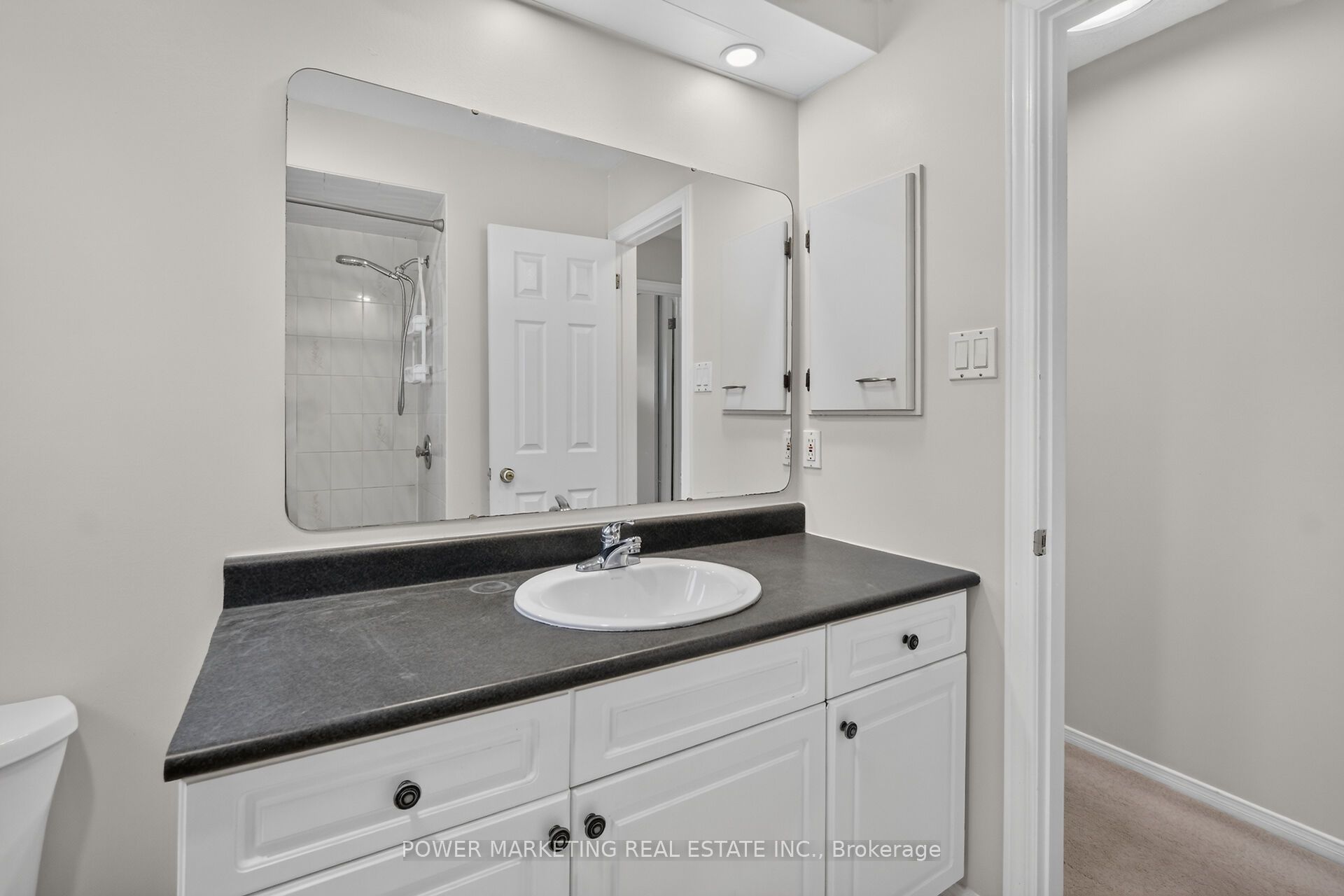 442 Briston Private Property Photo 38