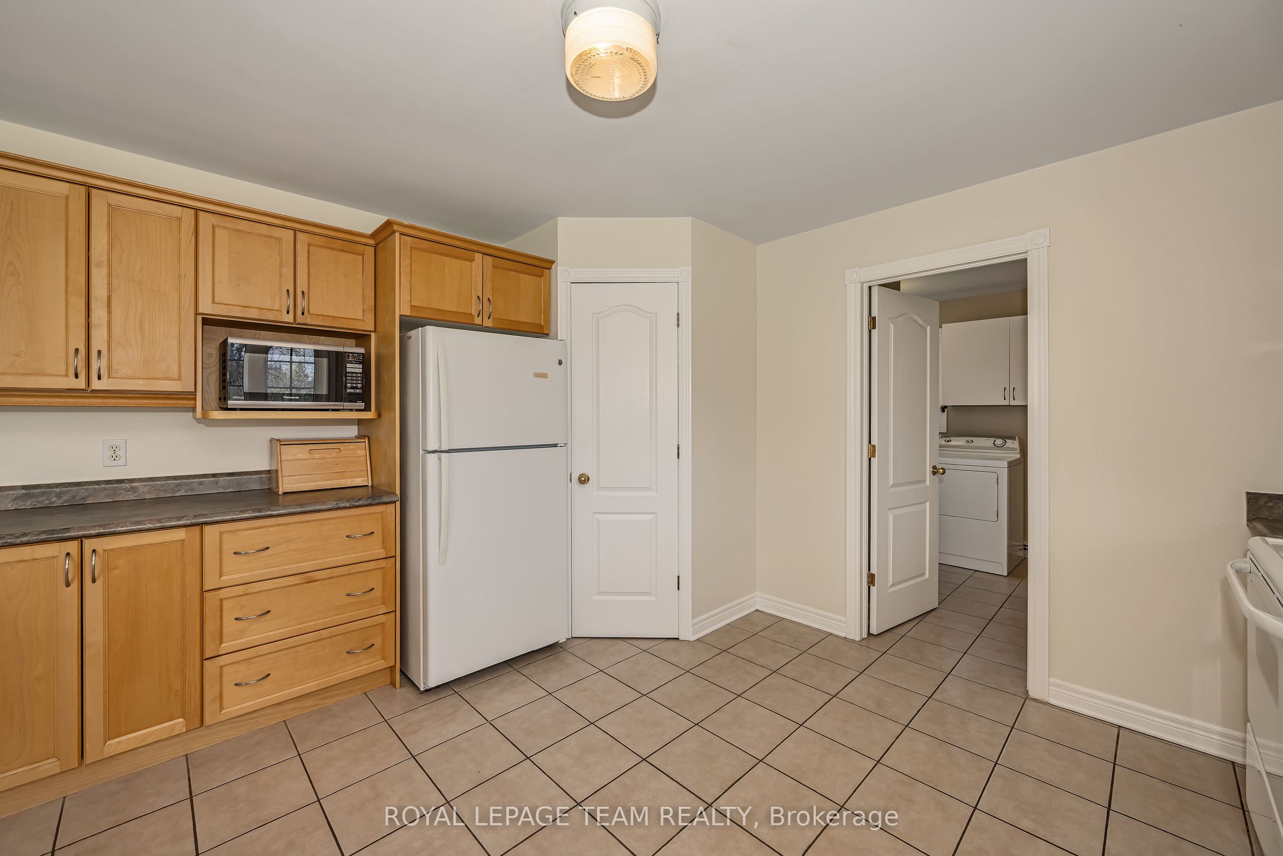 6668 Tommary Drive Property Photo 16