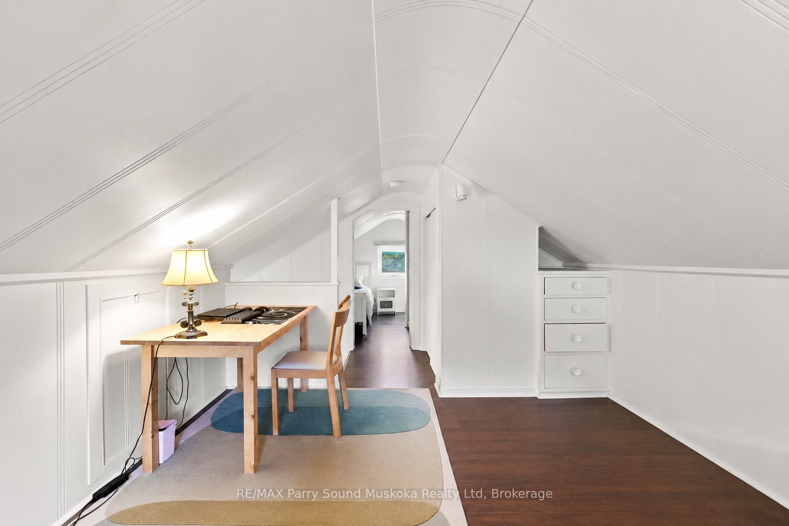 40 Waubeek Street Property Photo 18