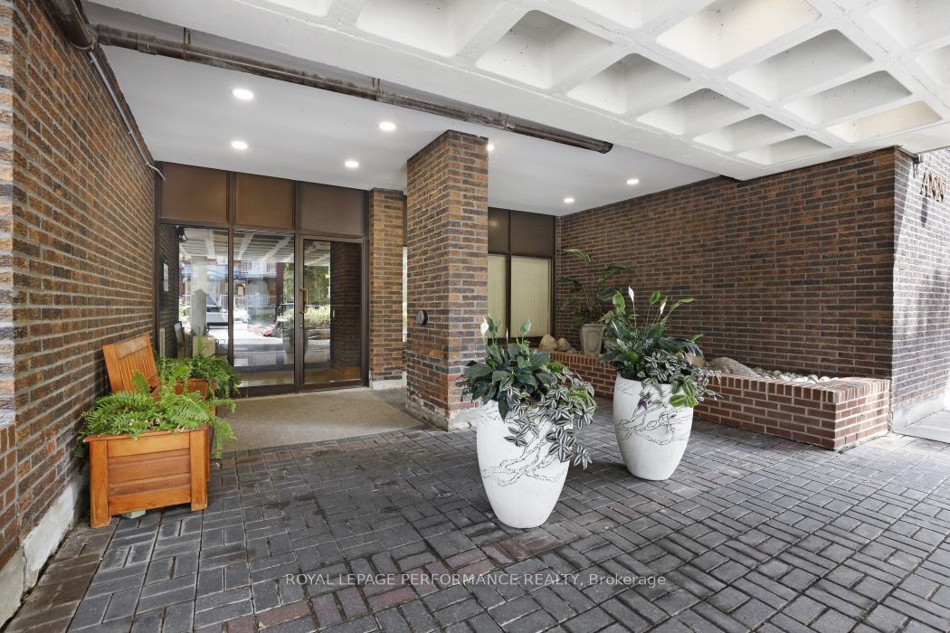 71 Somerset Street W 1801 Property Photo 5