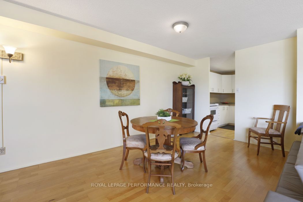 71 Somerset Street W 1801 Property Photo 22