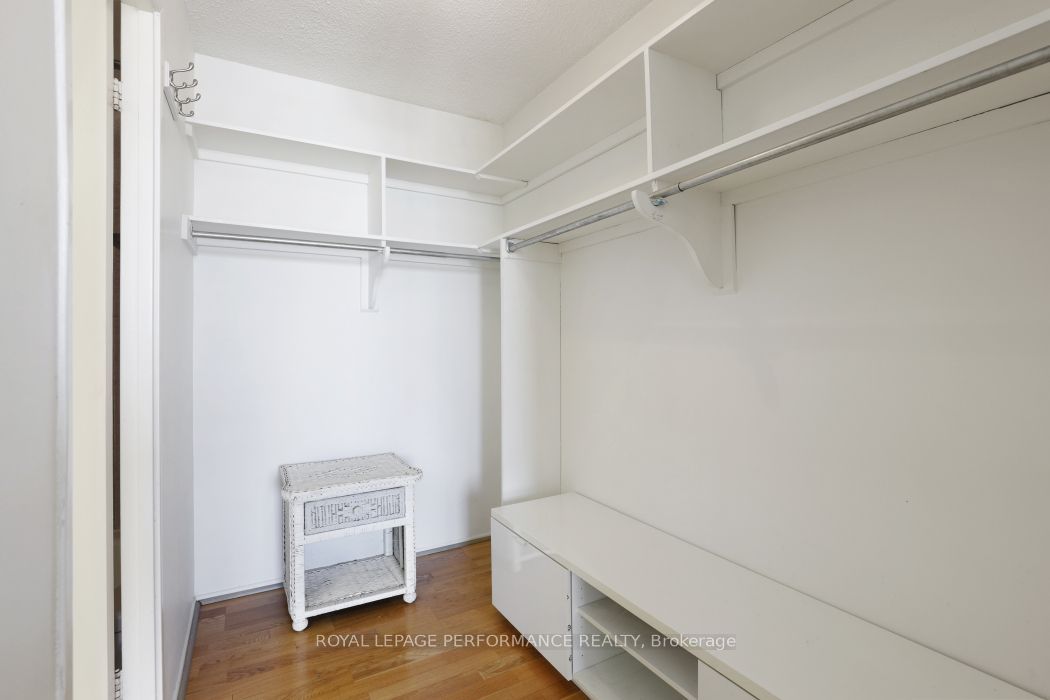 71 Somerset Street W 1801 Property Photo 30