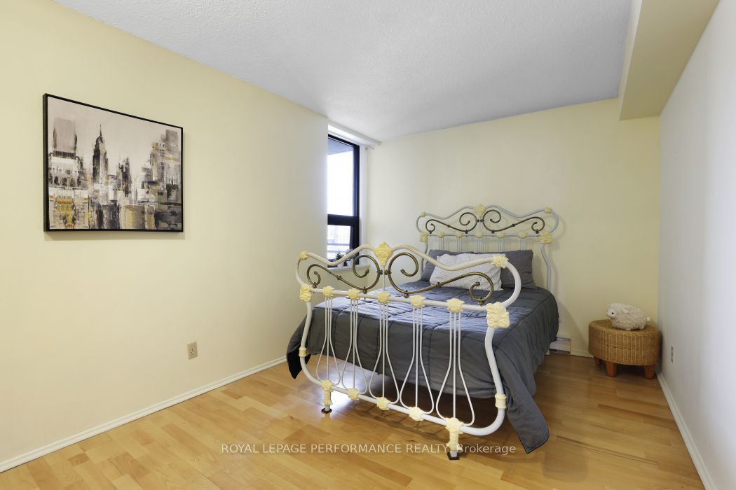 71 Somerset Street W 1801 Property Photo 35