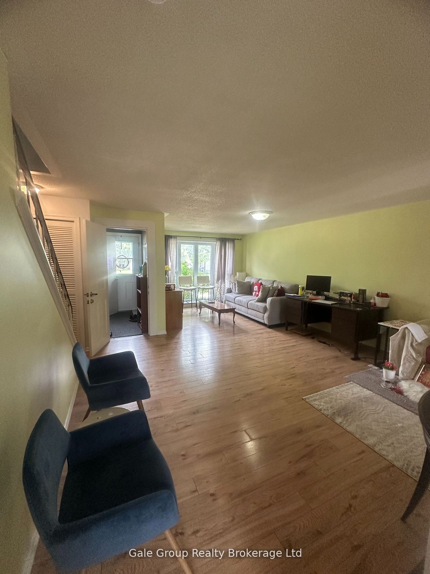 75 Springbank Avenue N 7 Property Photo 4