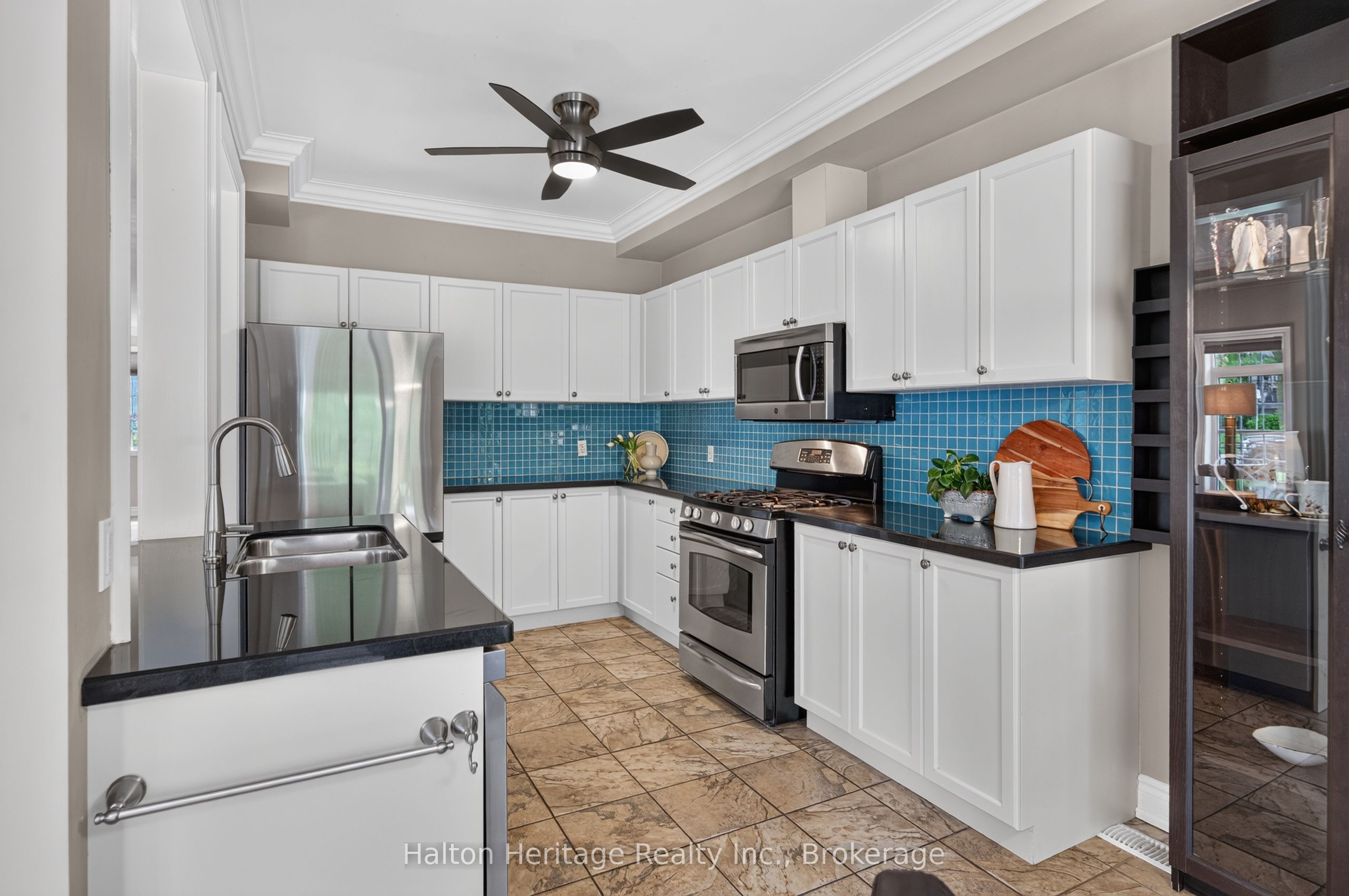 31 Sunvale Place 8 Property Photo 10