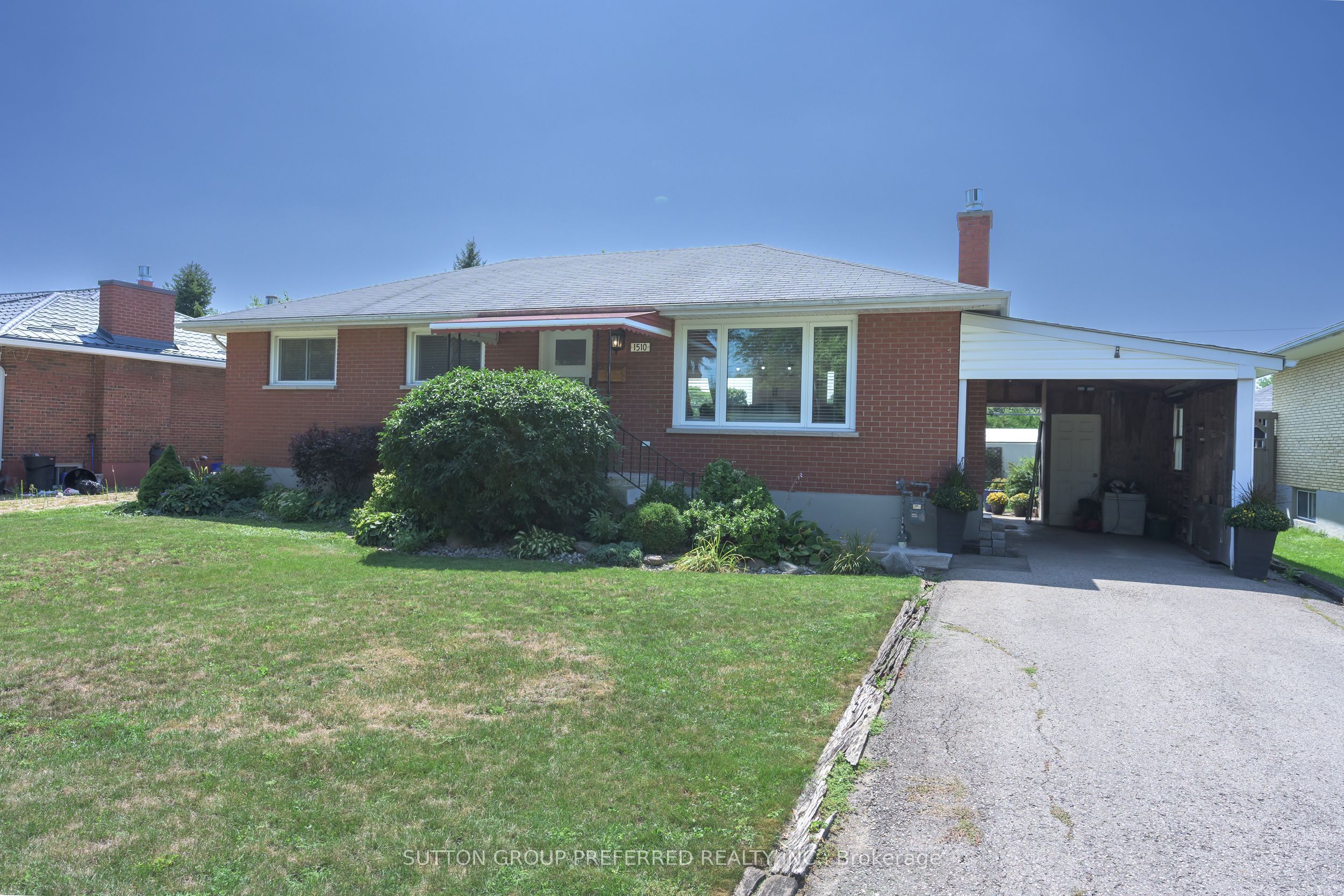 1510 Perth Avenue Property Photo 3