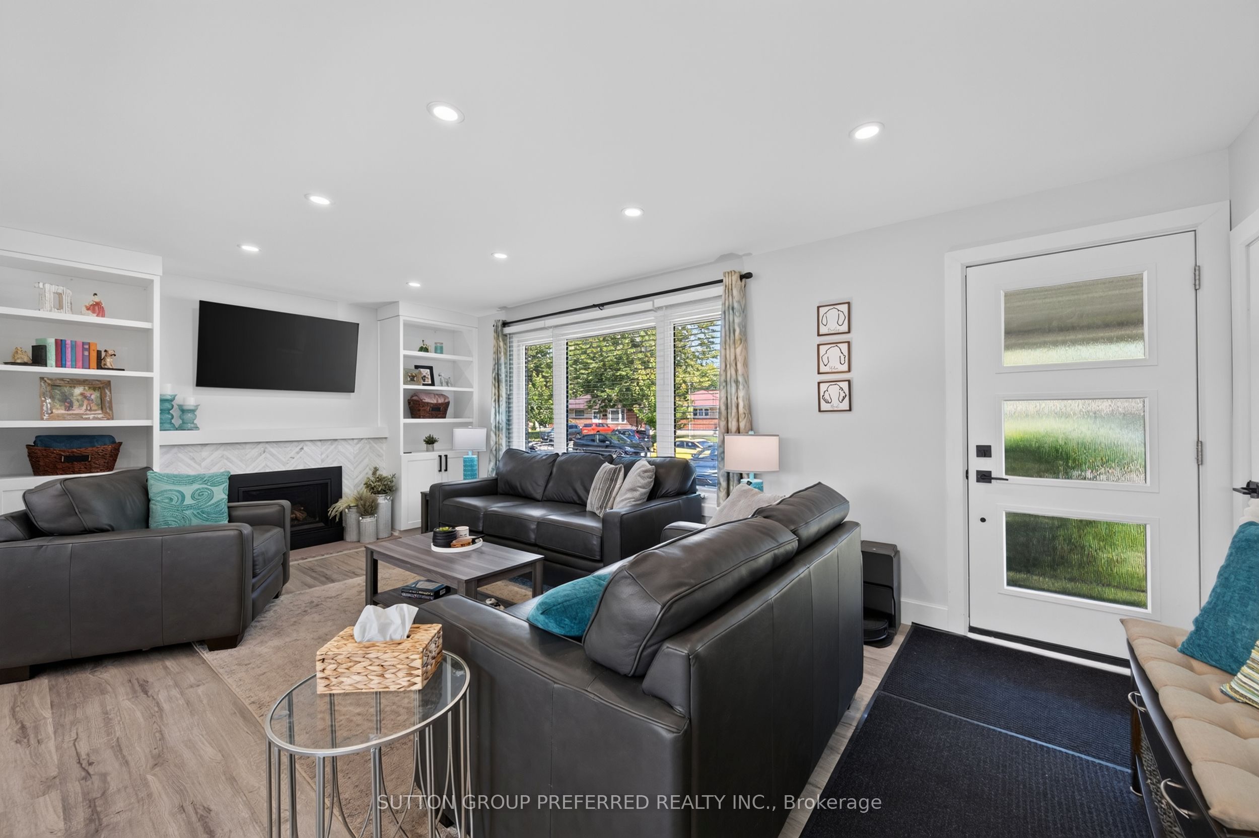 1510 Perth Avenue Property Photo 4