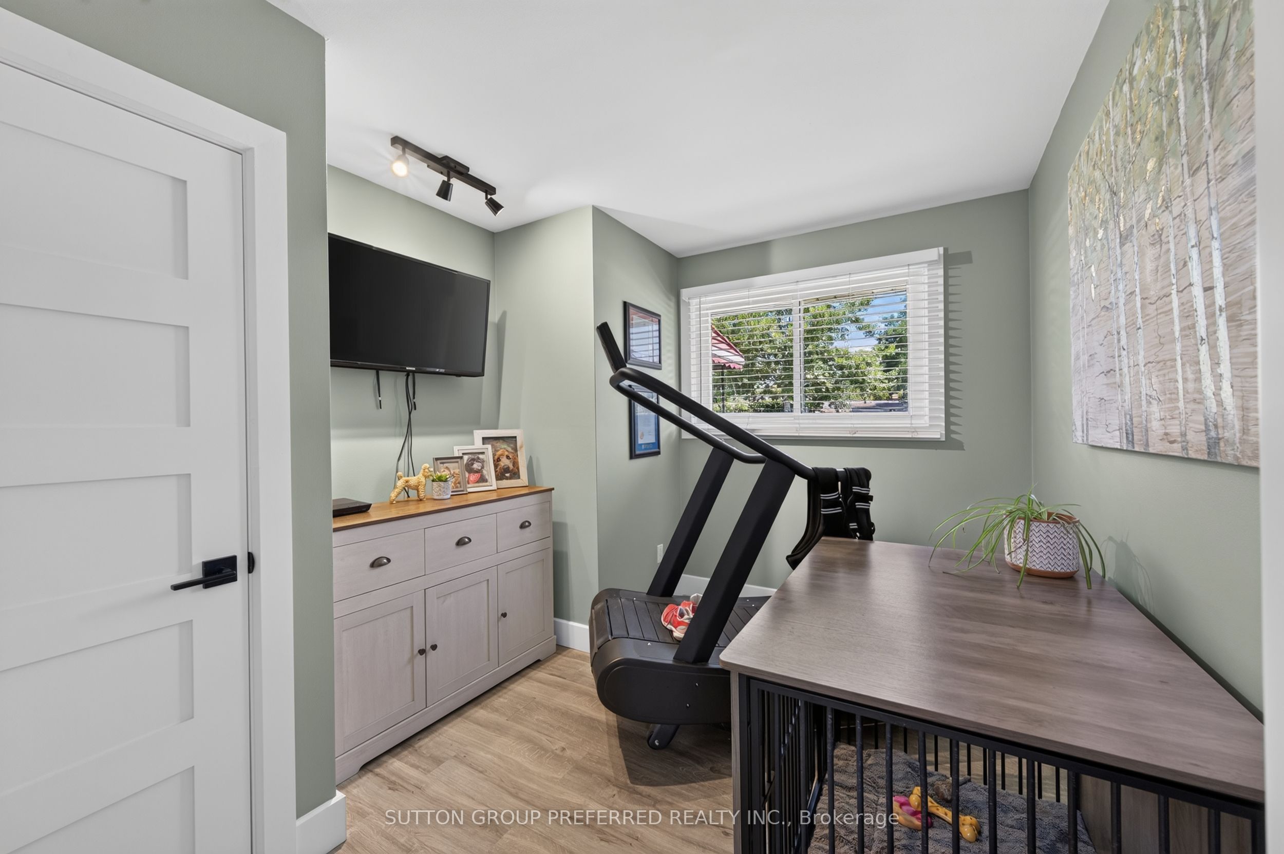 1510 Perth Avenue Property Photo 20