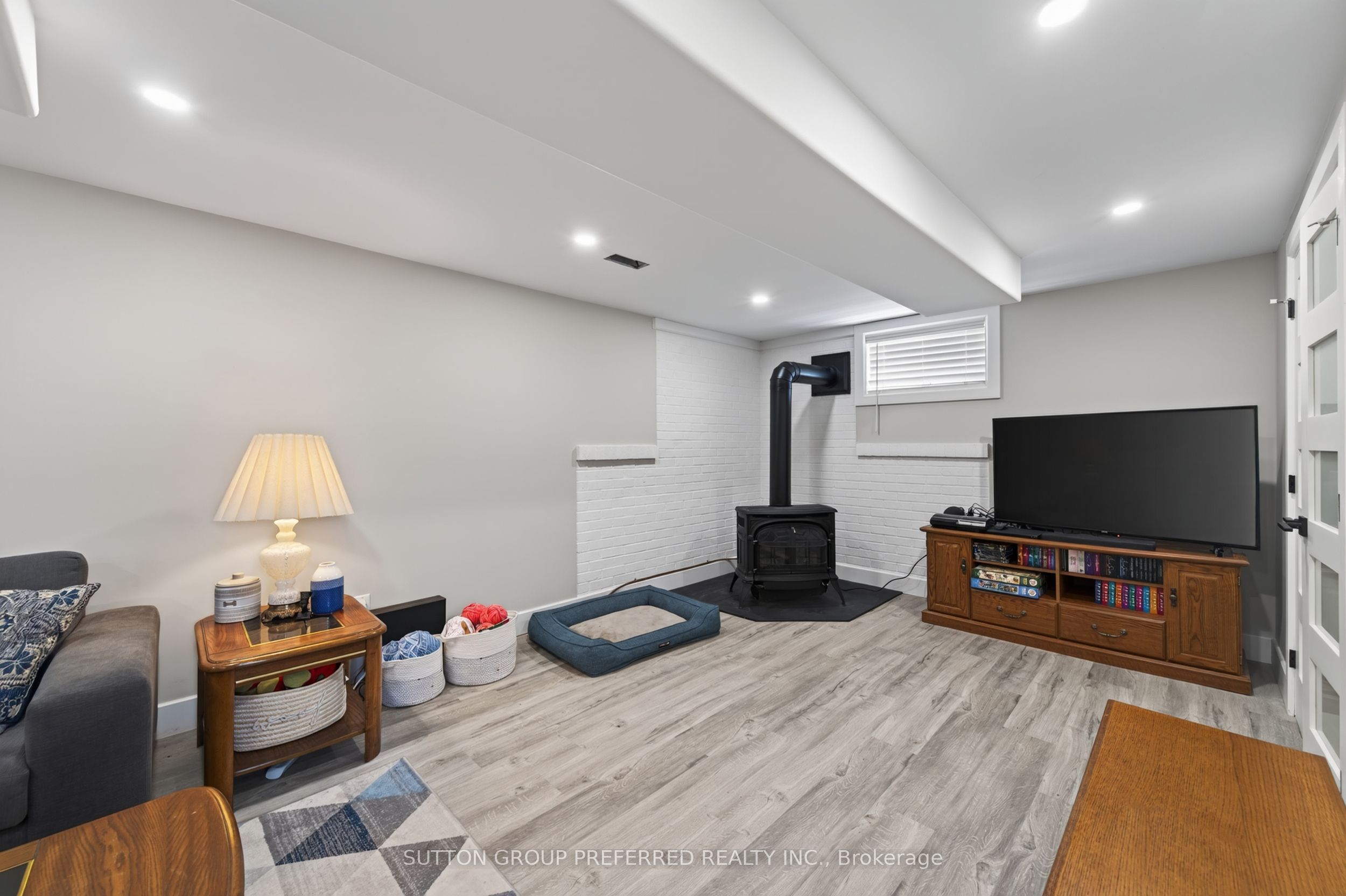 1510 Perth Avenue Property Photo 26