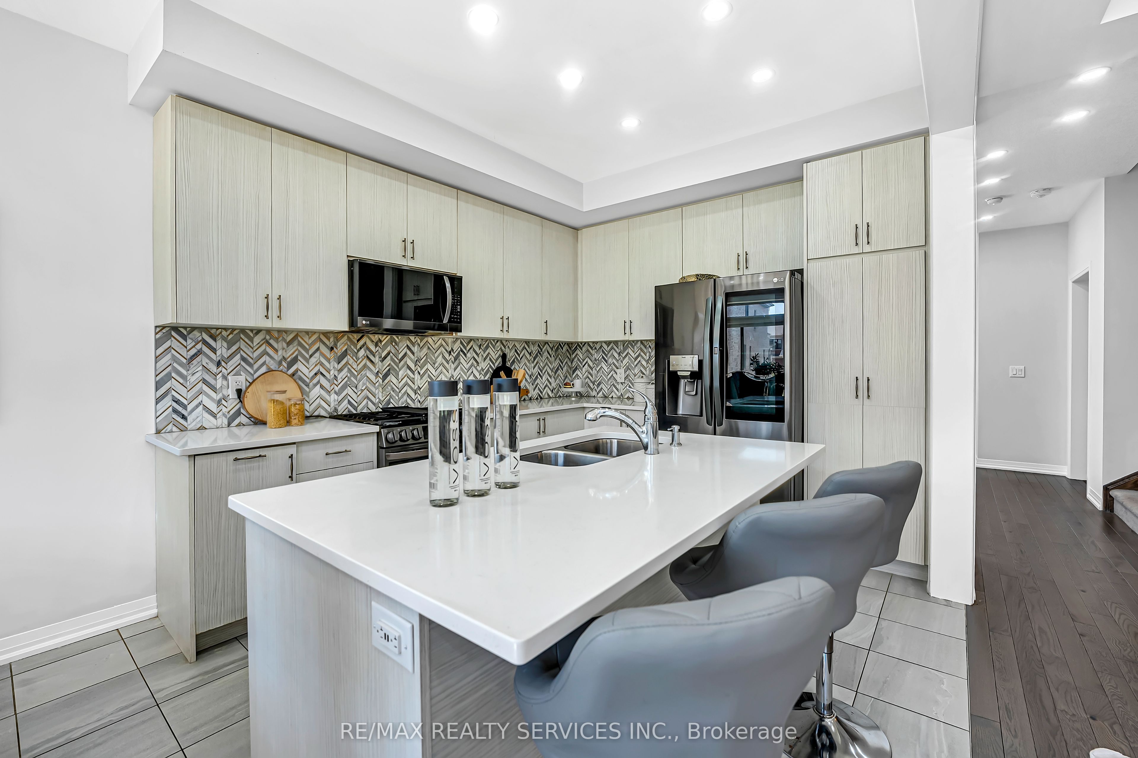 13 Steadman Street Property Photo 14