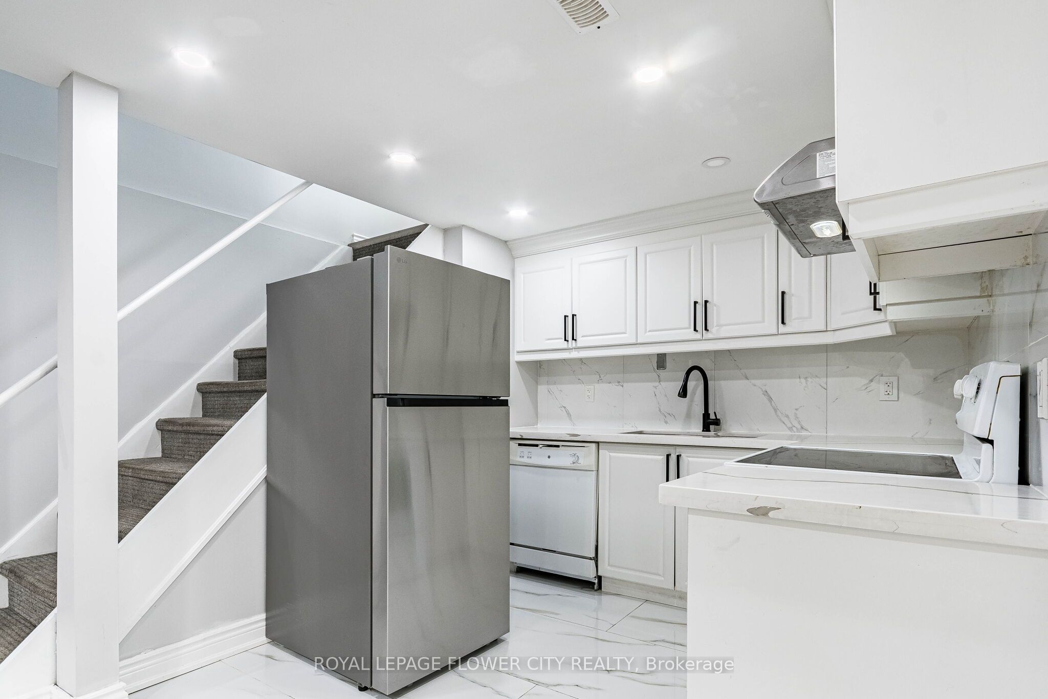 135 Keefer Road Property Photo 32