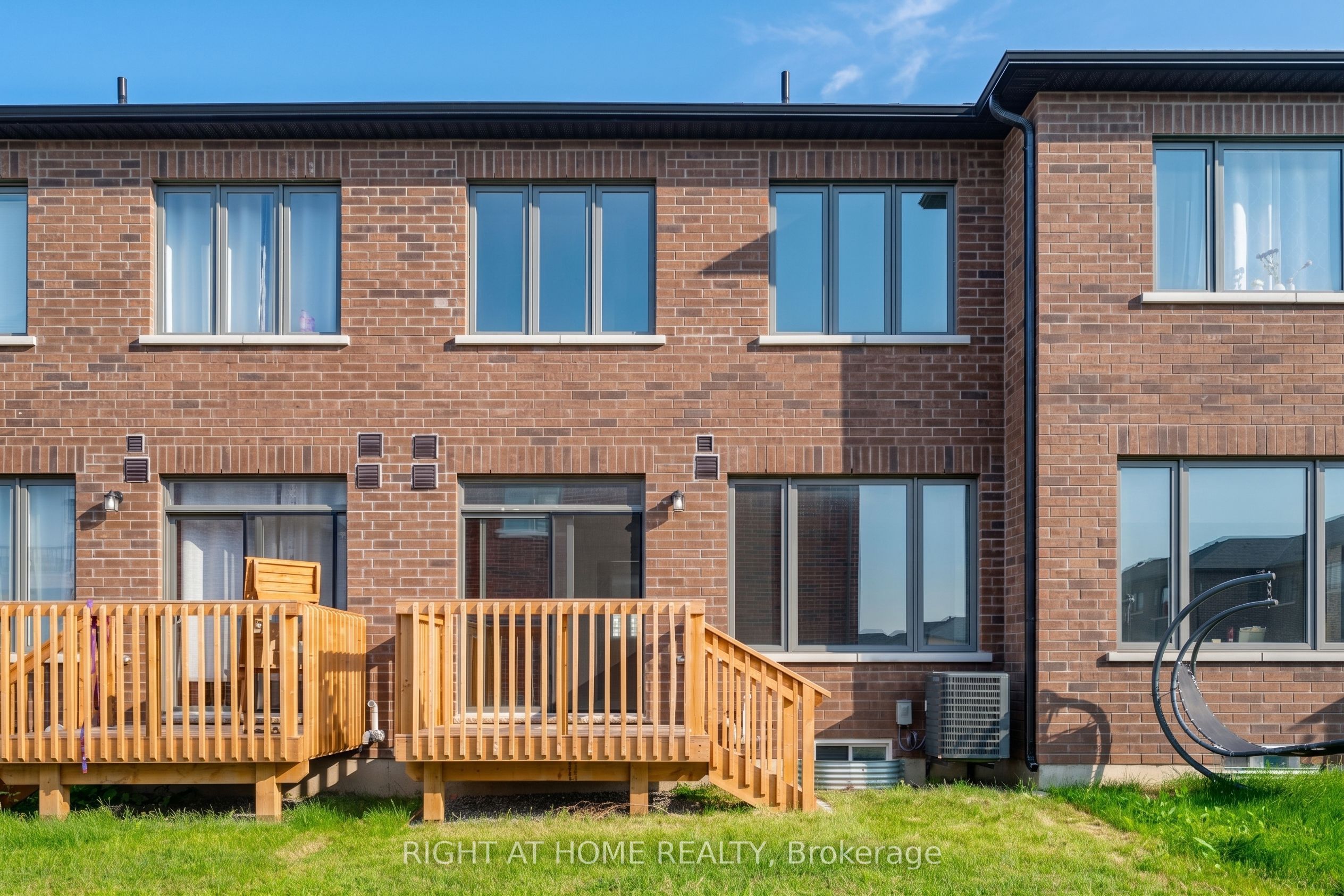 66 Corley Street Property Photo 46