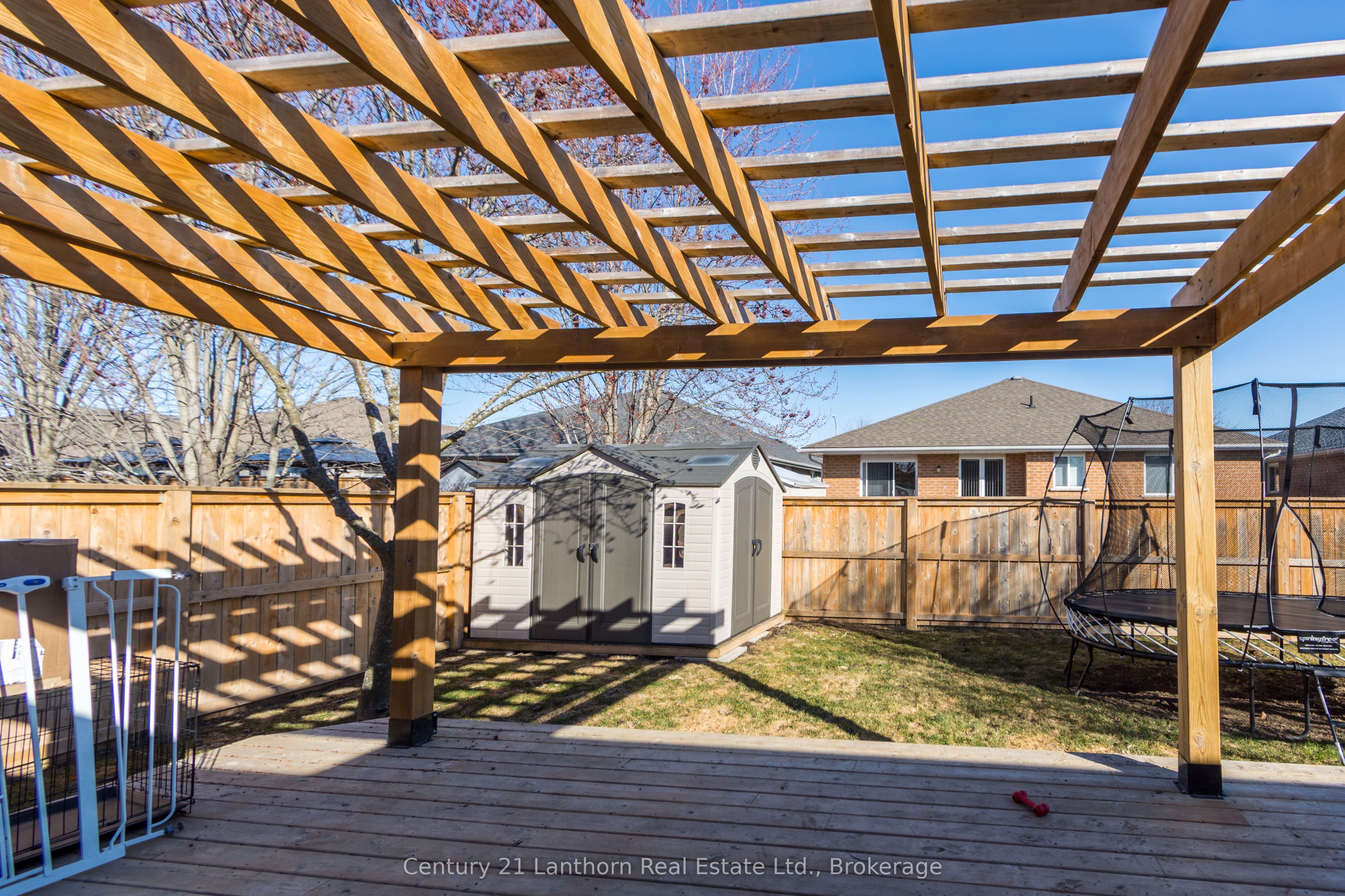28 Hickory Grove Property Photo 36