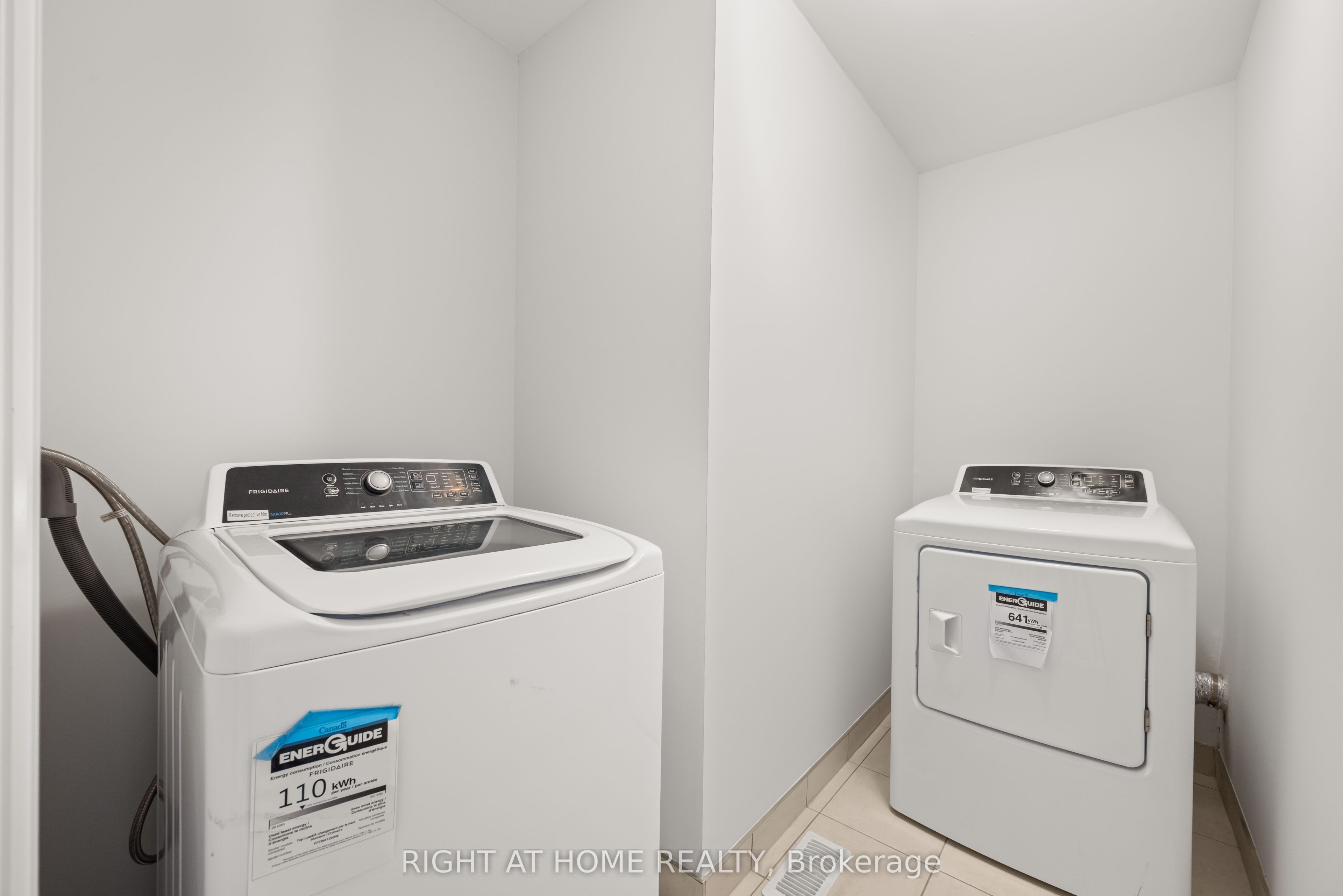 66 Corley Street Property Photo 33