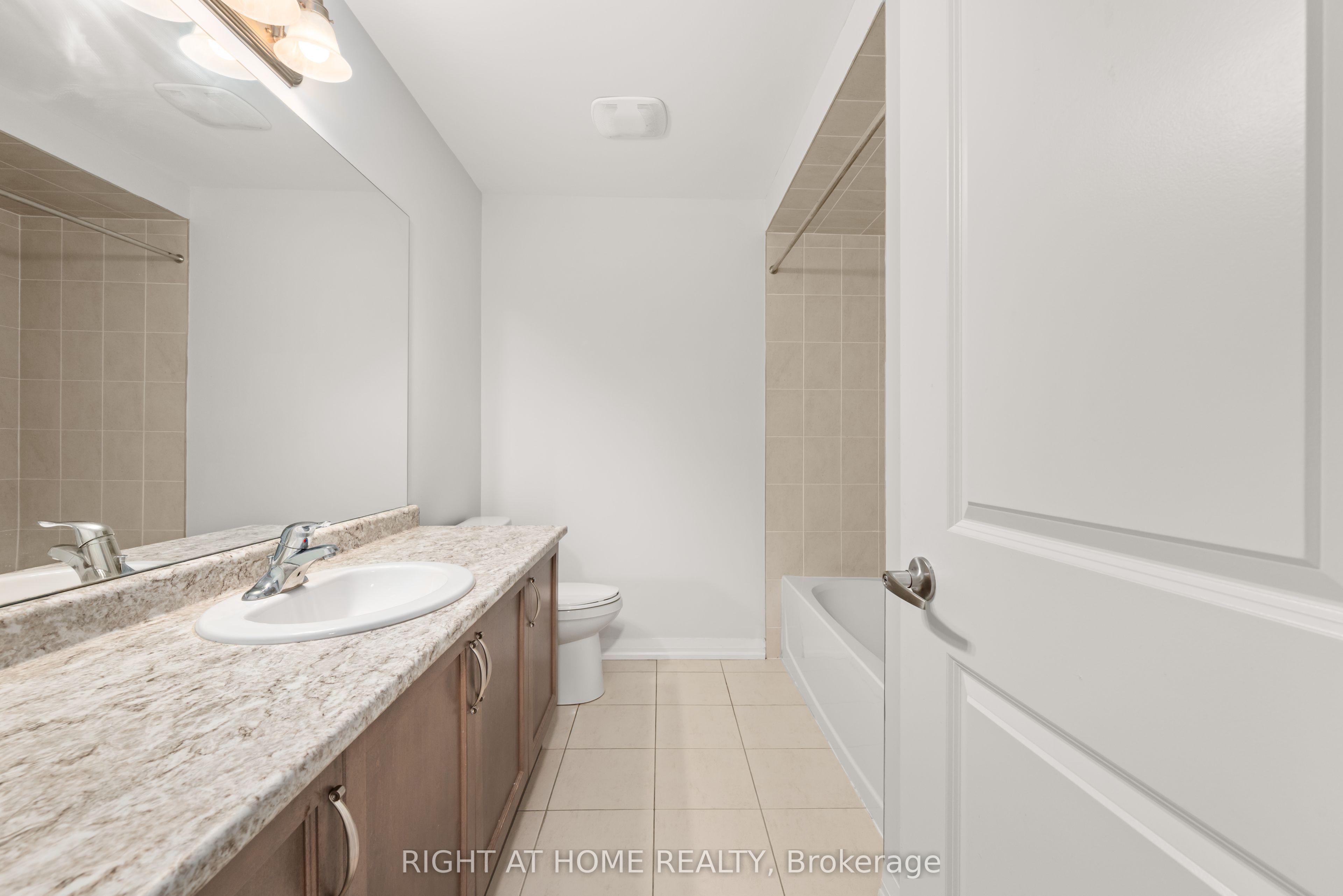 66 Corley Street Property Photo 37