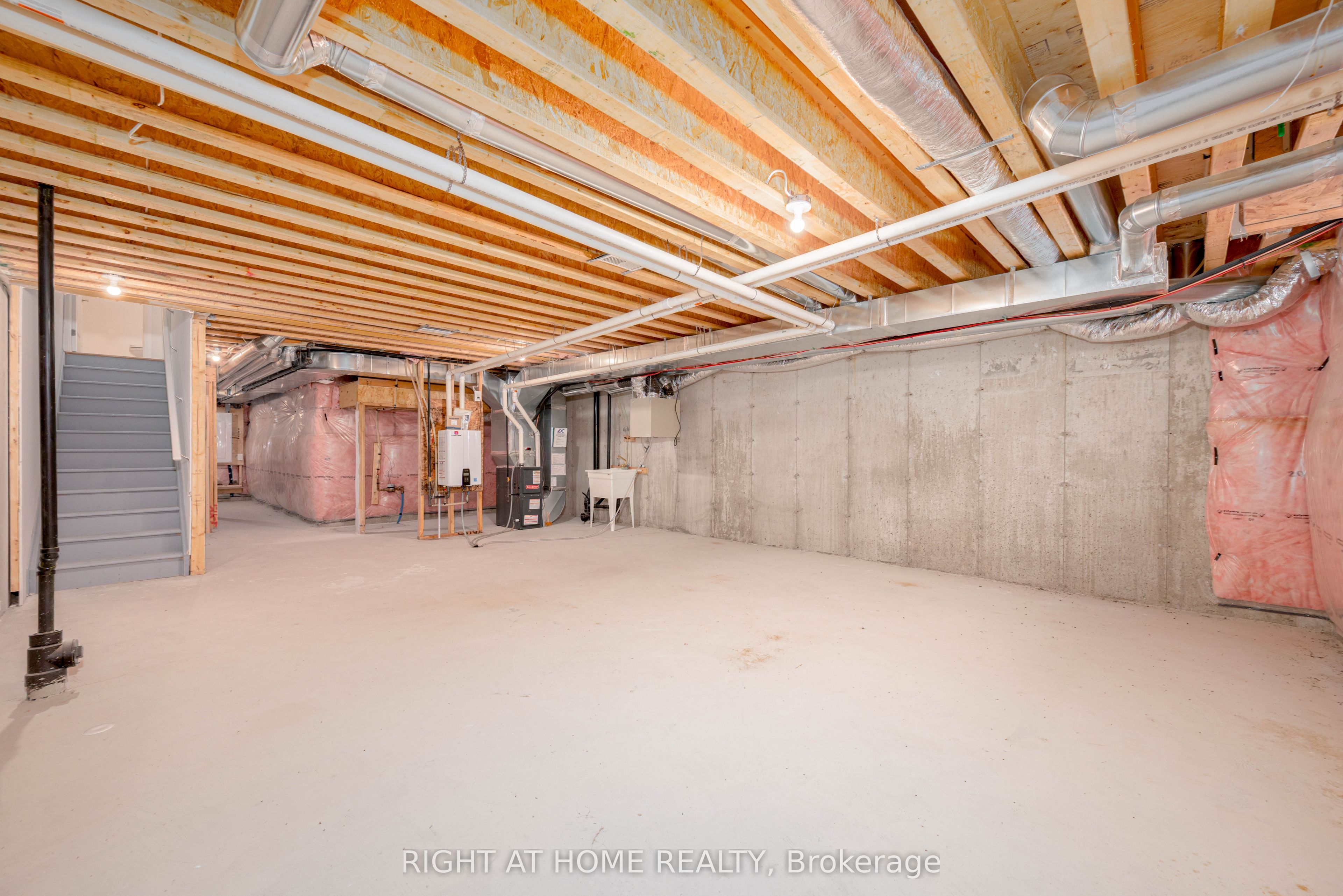 66 Corley Street Property Photo 43