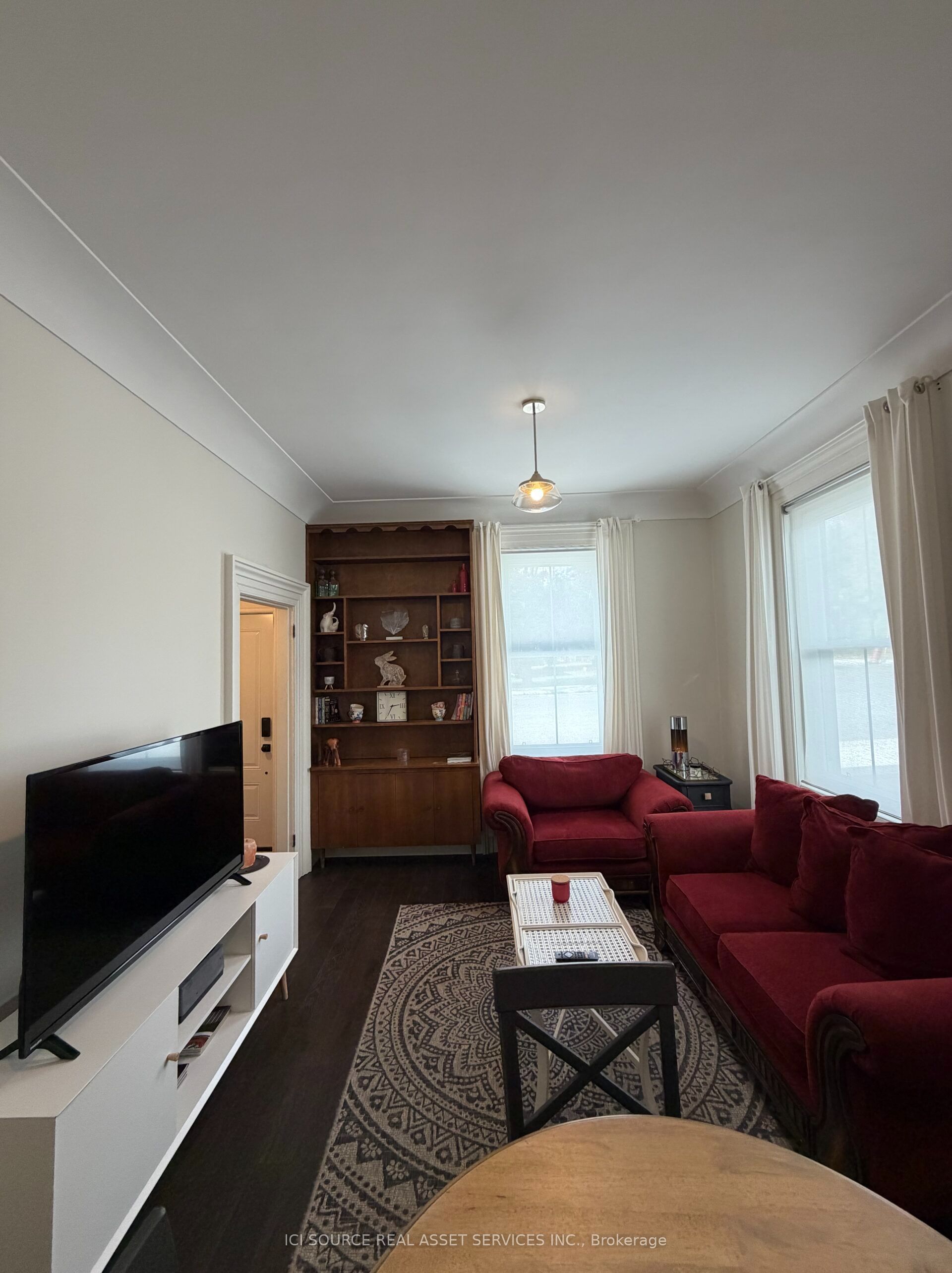 27 Arthur Street W Property Photo 21