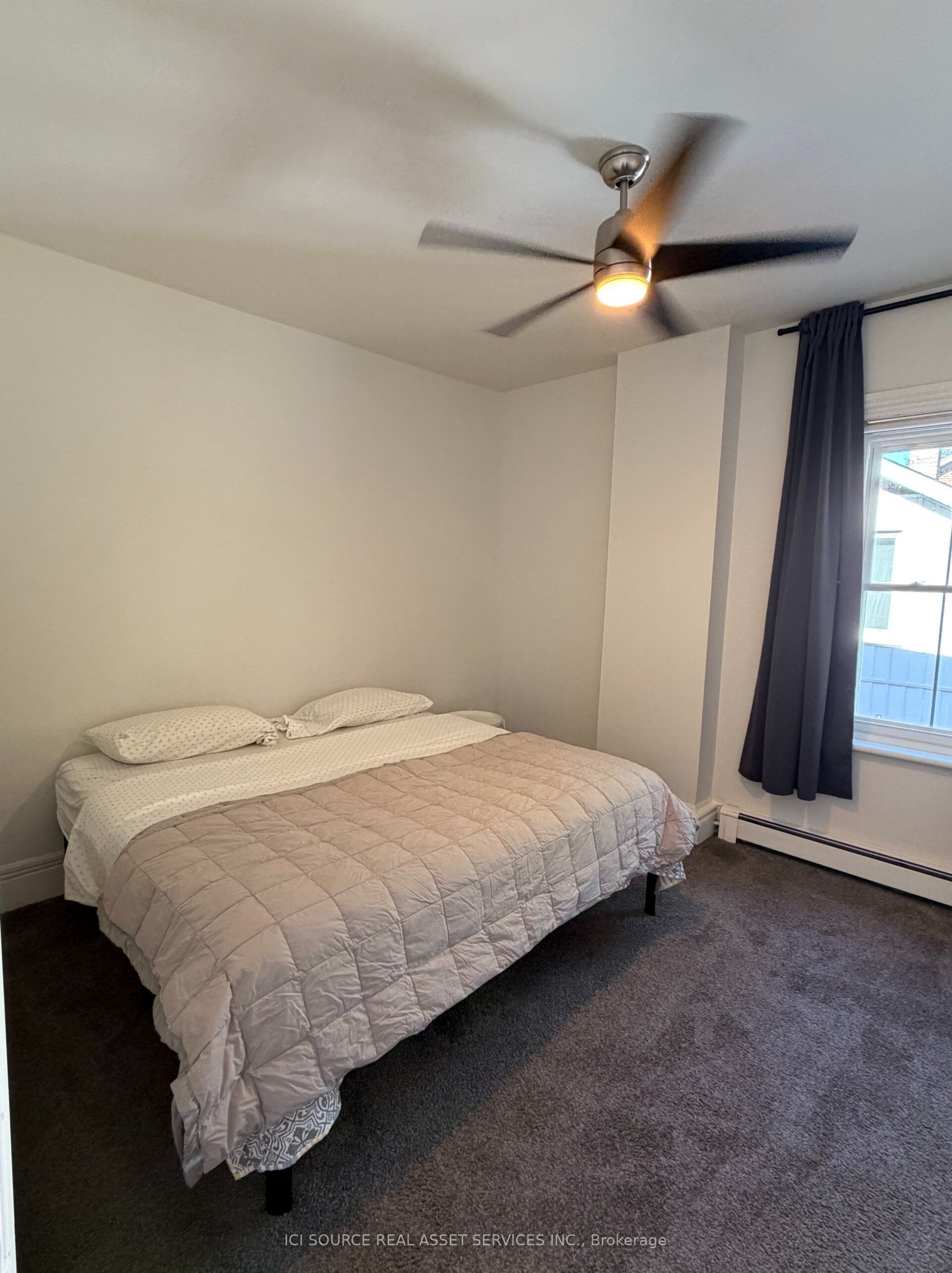 27 Arthur Street W Property Photo 24