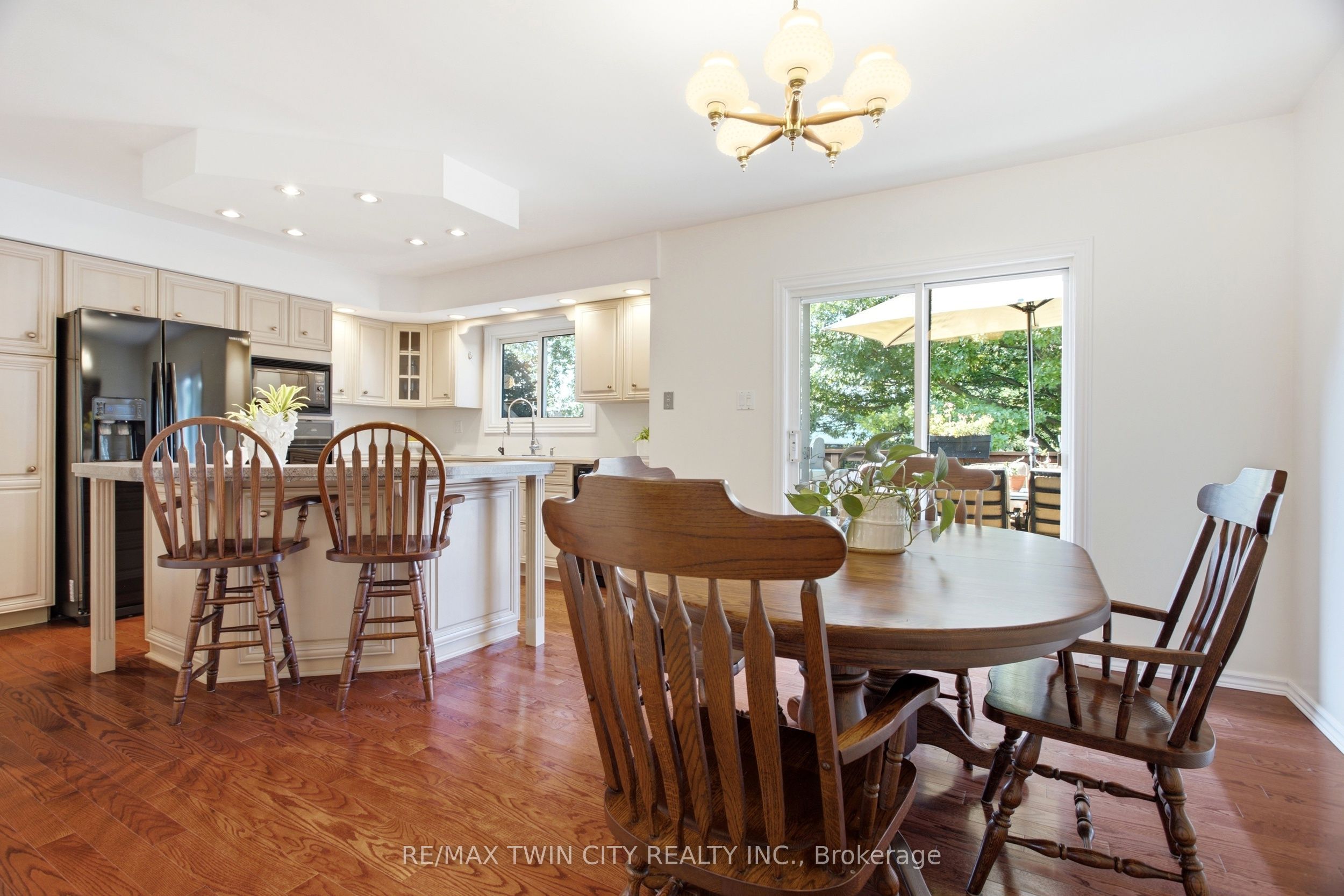 25 Alice Crescent Property Photo 12