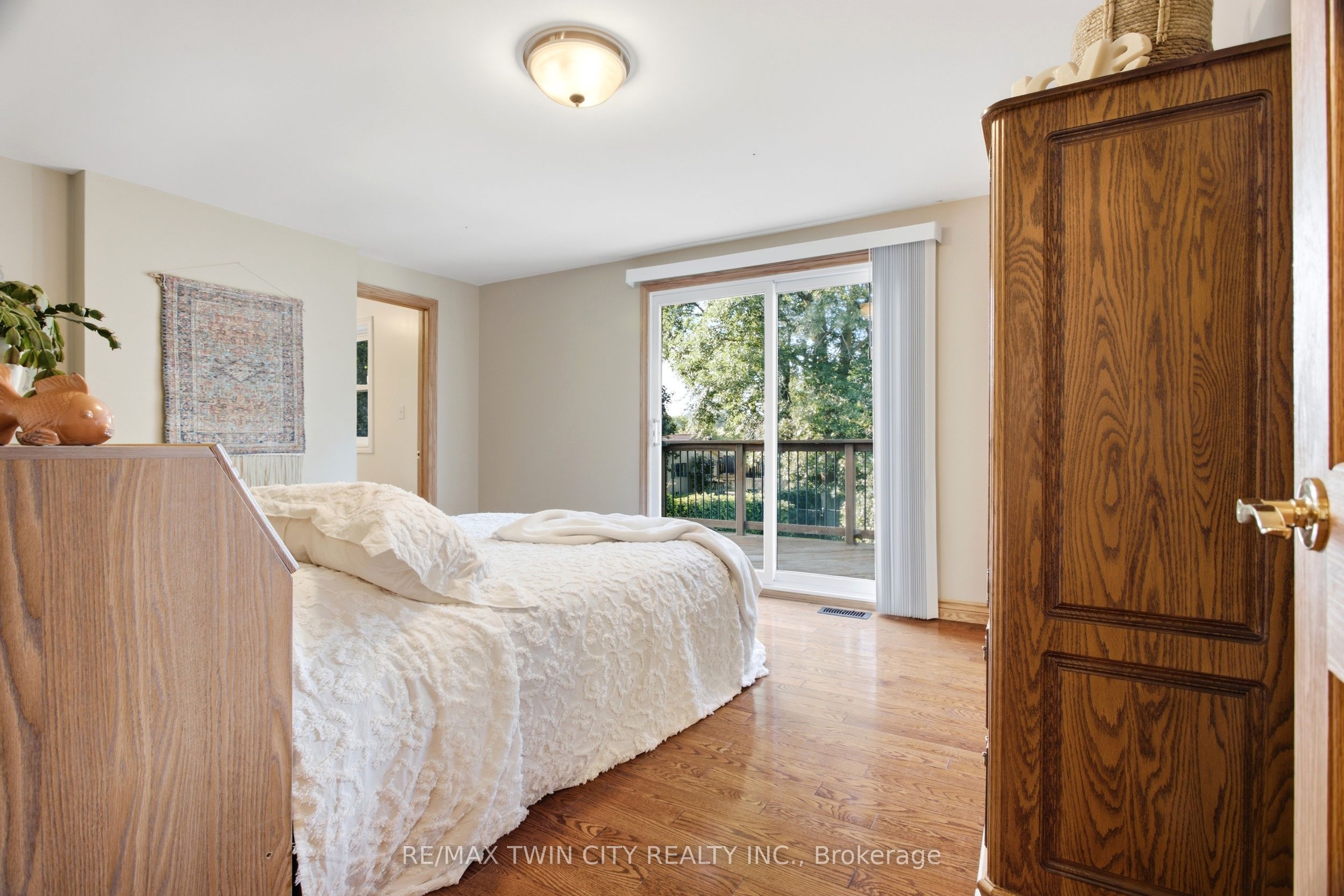 25 Alice Crescent Property Photo 22