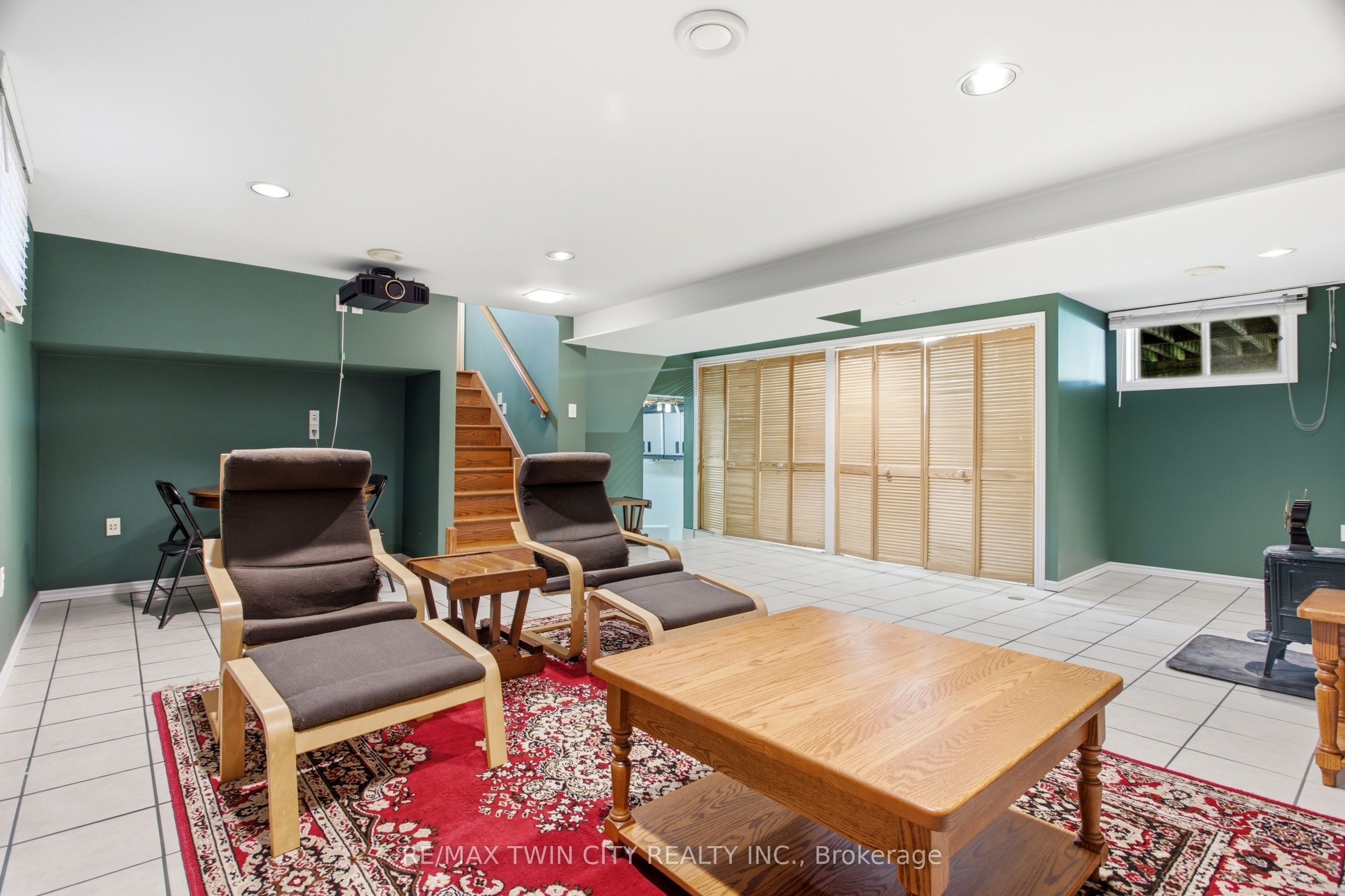 25 Alice Crescent Property Photo 30