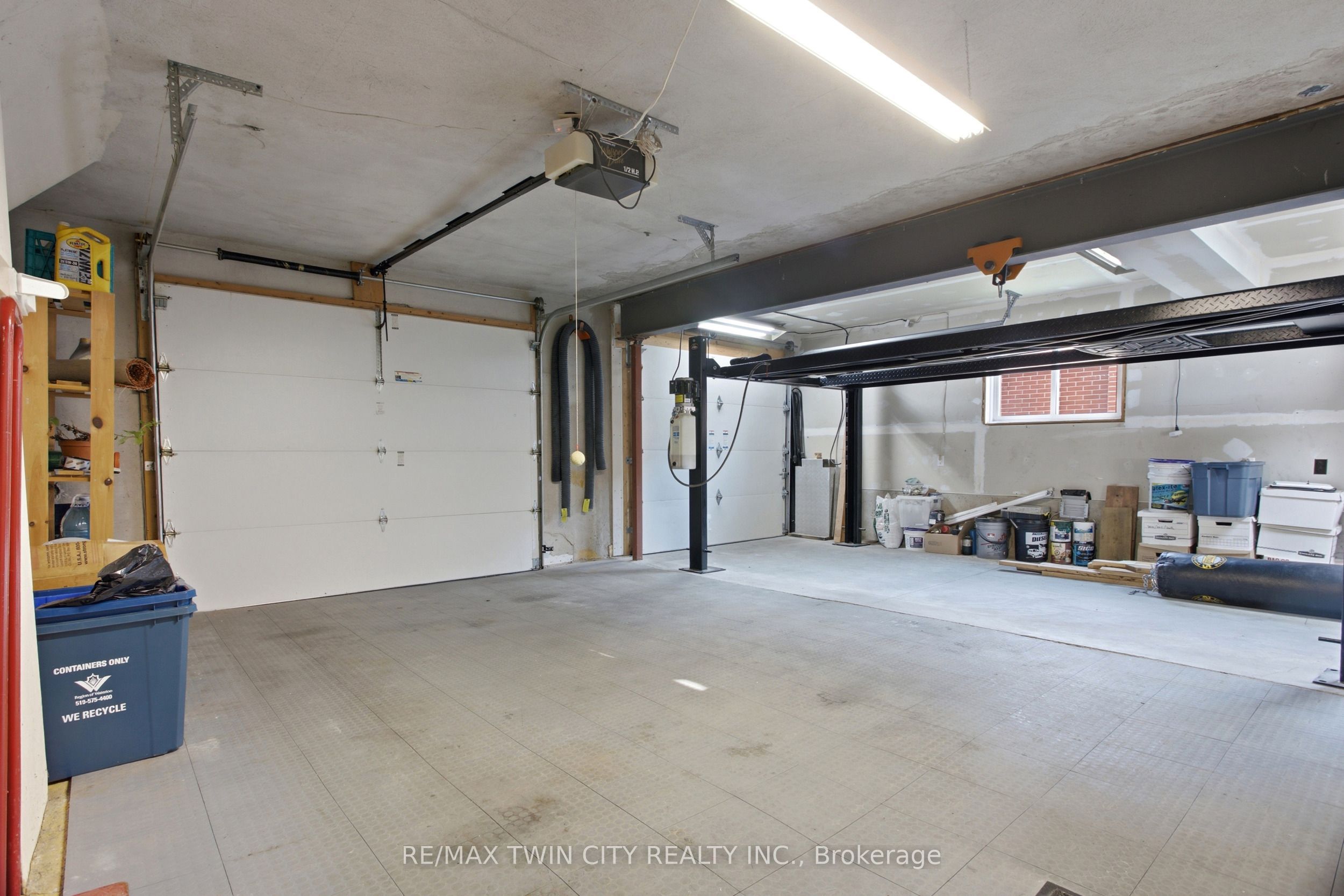 25 Alice Crescent Property Photo 42