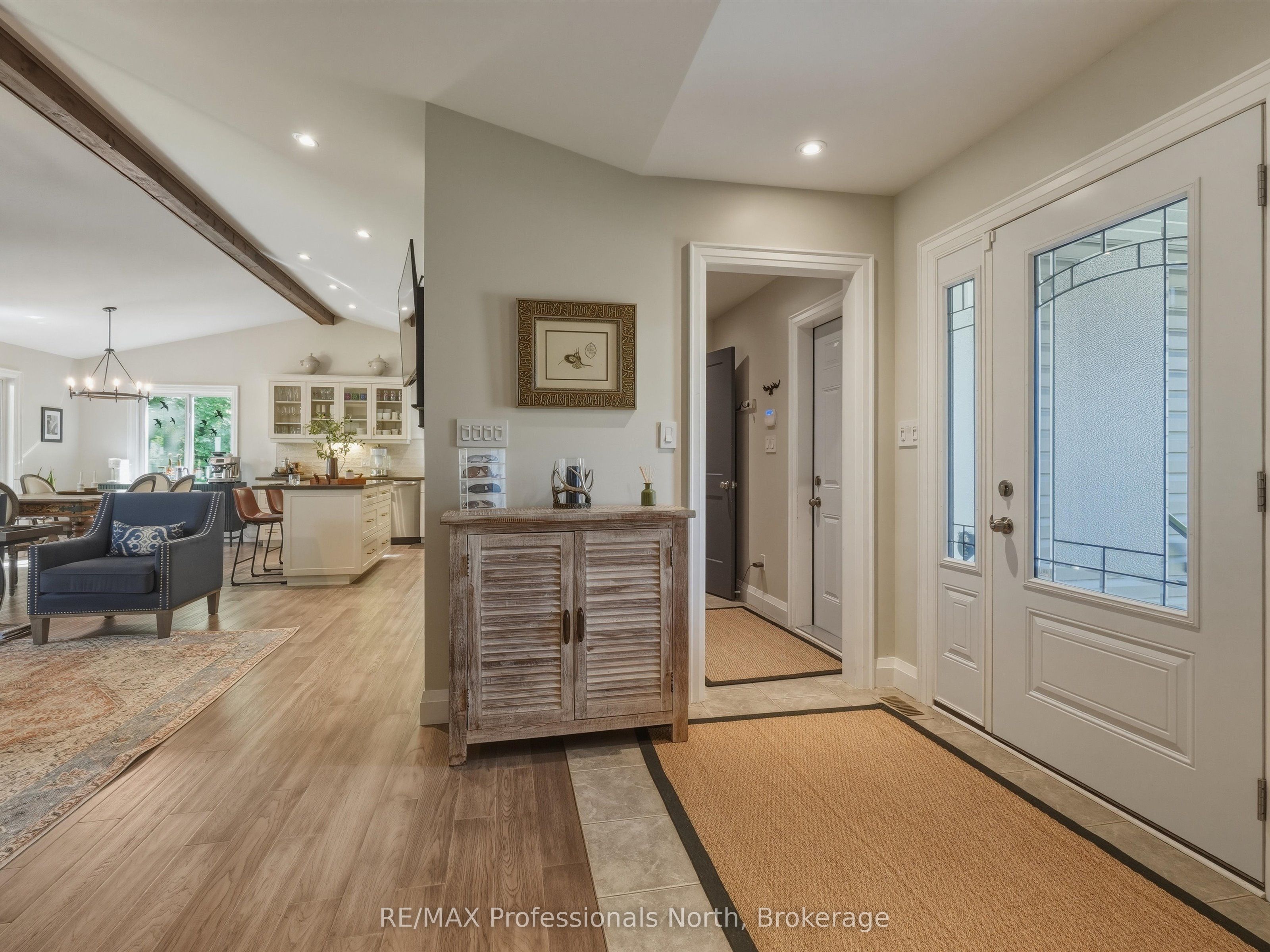 188 Vel-dor Crescent Property Photo 6
