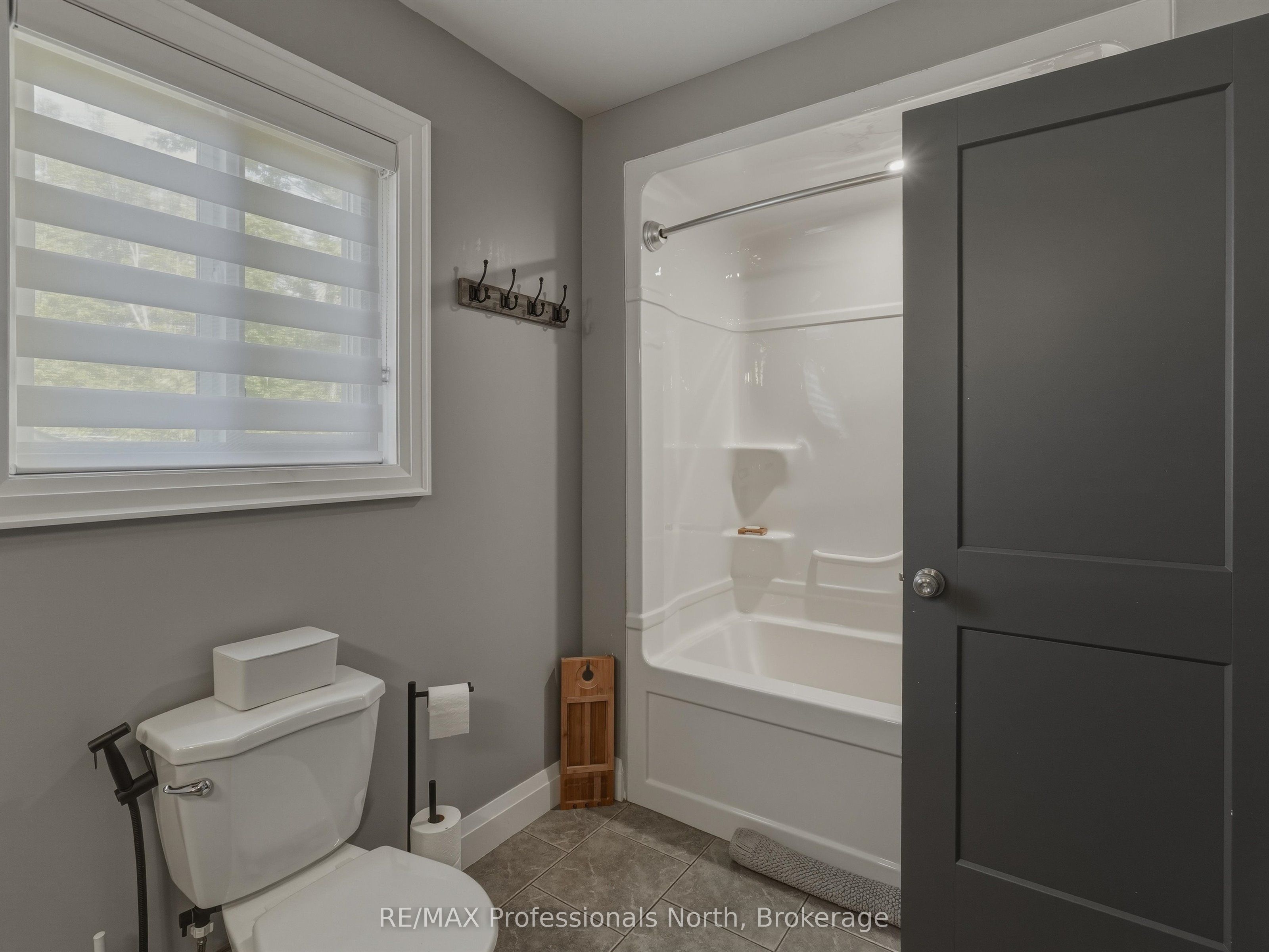 188 Vel-dor Crescent Property Photo 29