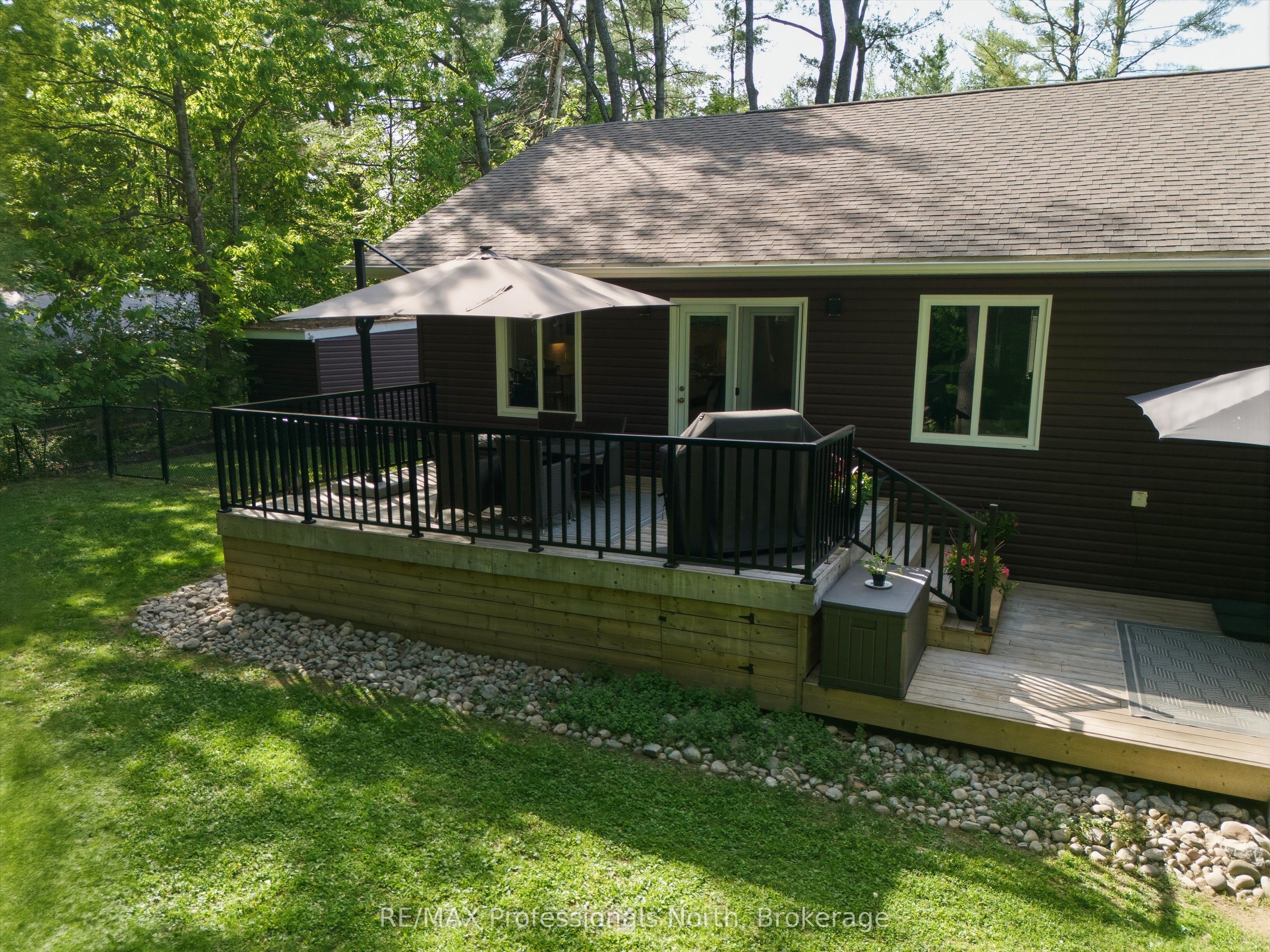 188 Vel-dor Crescent Property Photo 37