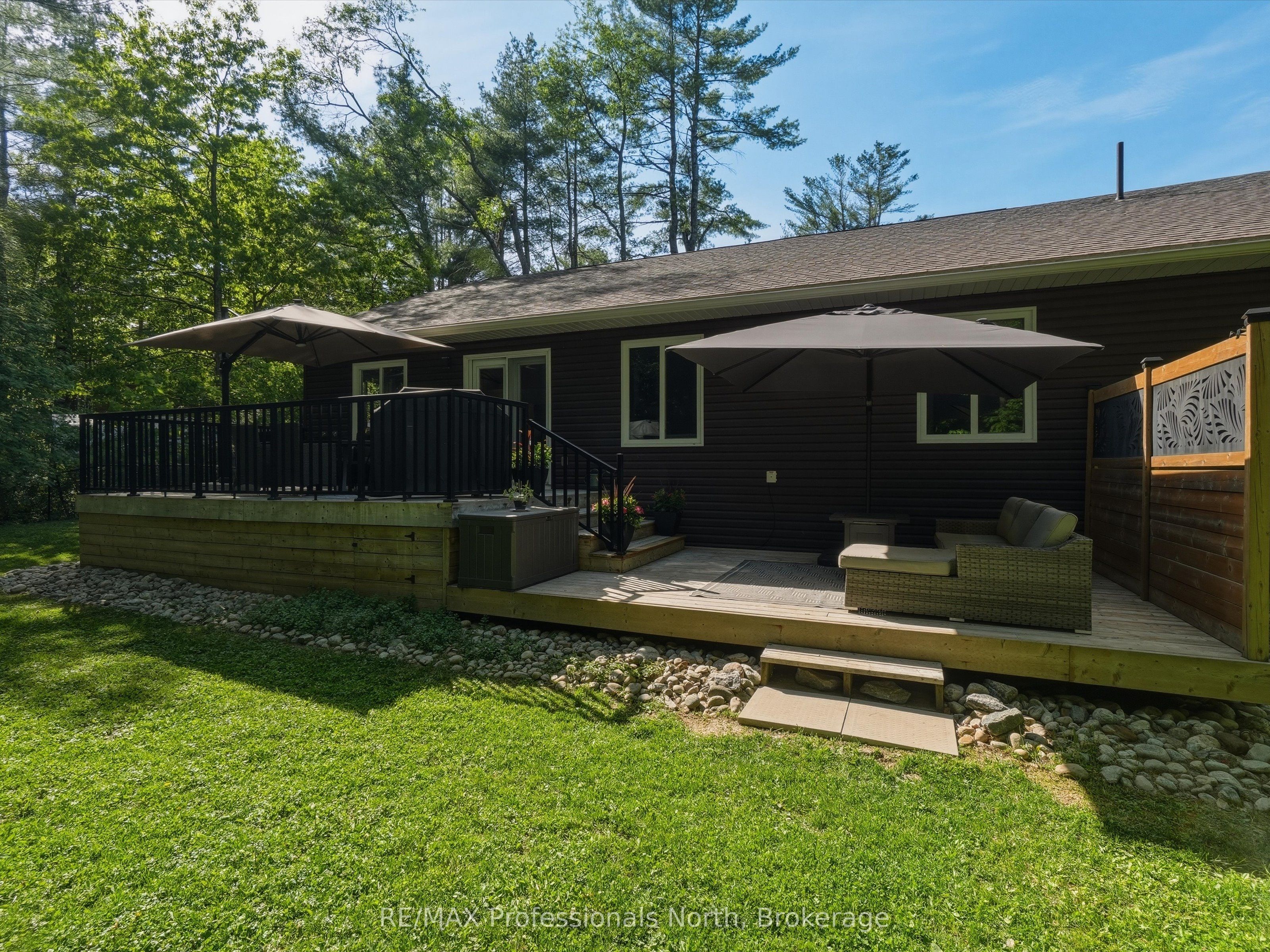 188 Vel-dor Crescent Property Photo 40