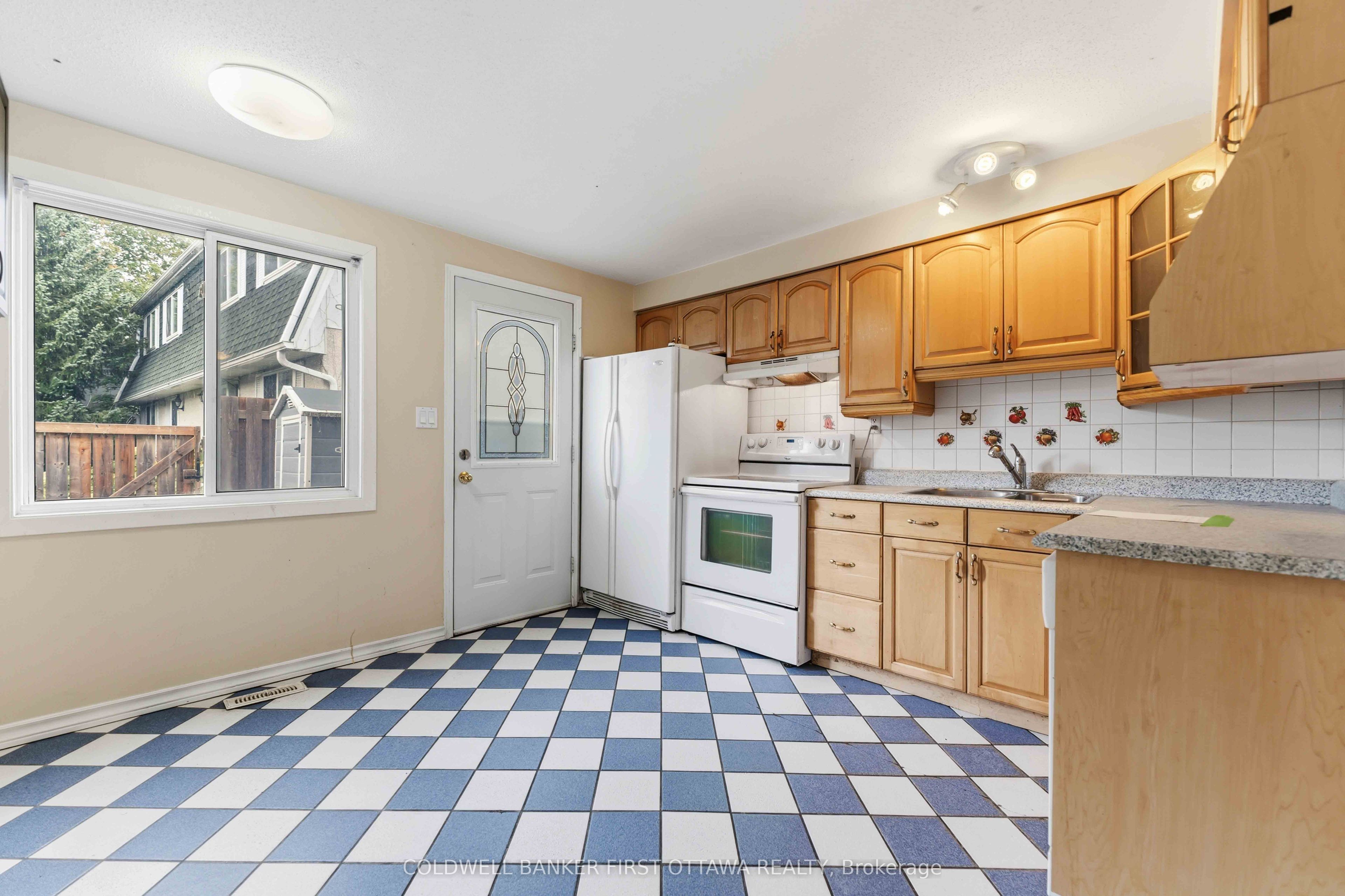 1532 Beaverpond Drive A Property Photo 10