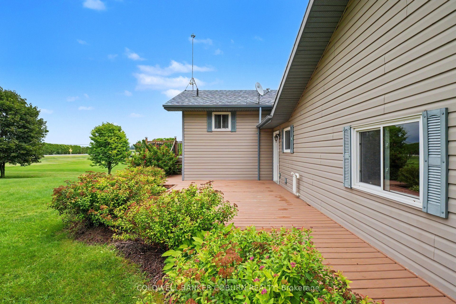 11711 Breezewood Avenue Property Photo 40