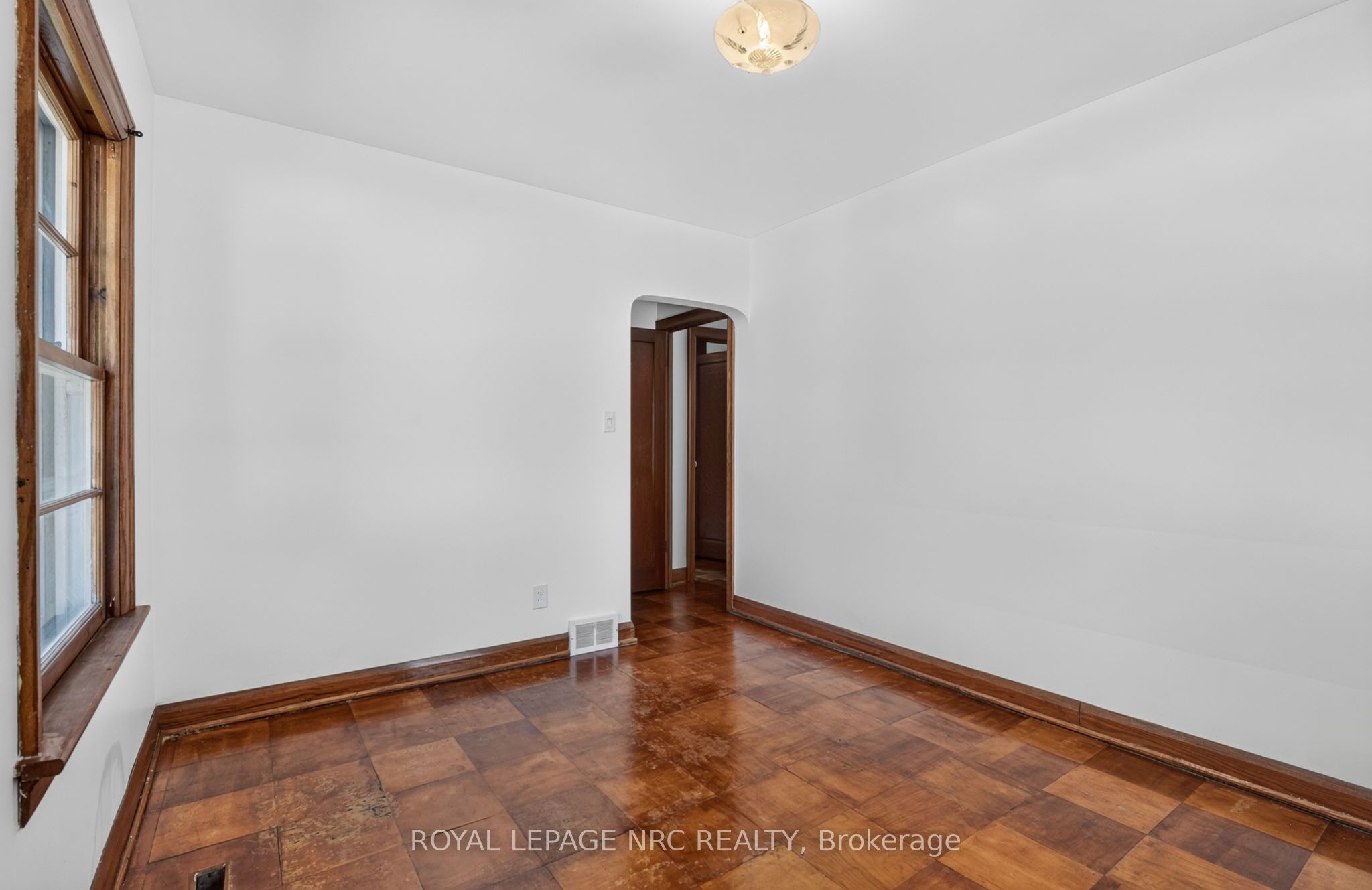 3832 Highland Drive Property Photo 10