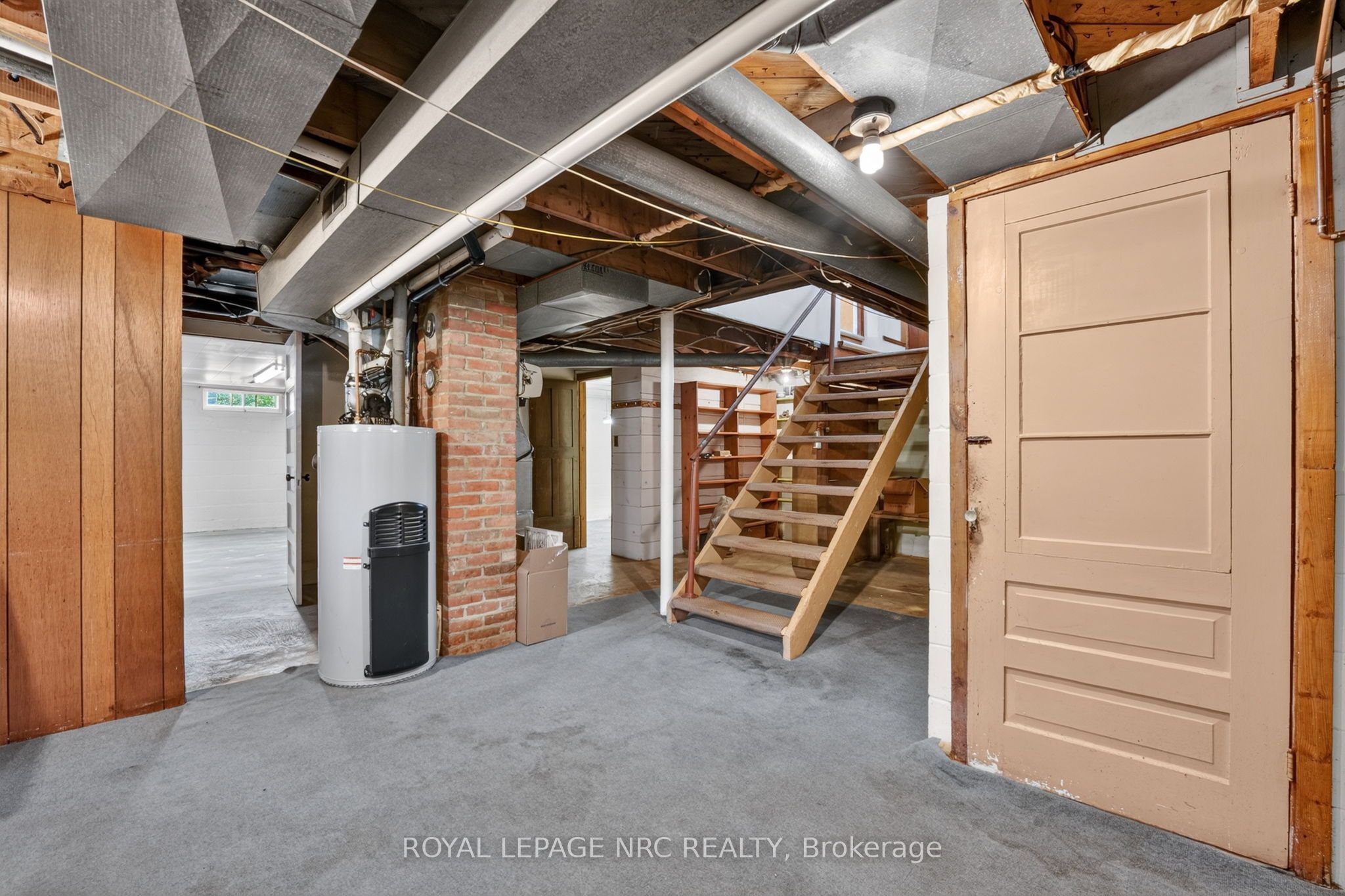 3832 Highland Drive Property Photo 12