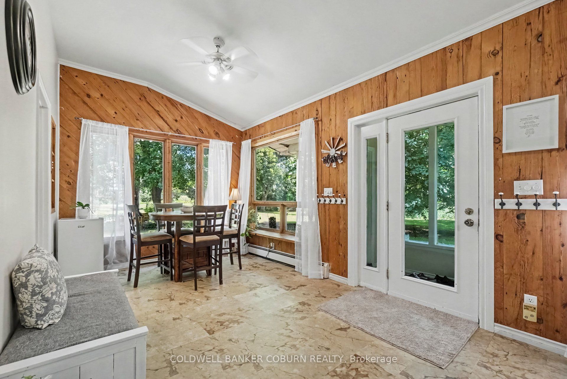 4808 Flagg Road Property Photo 6