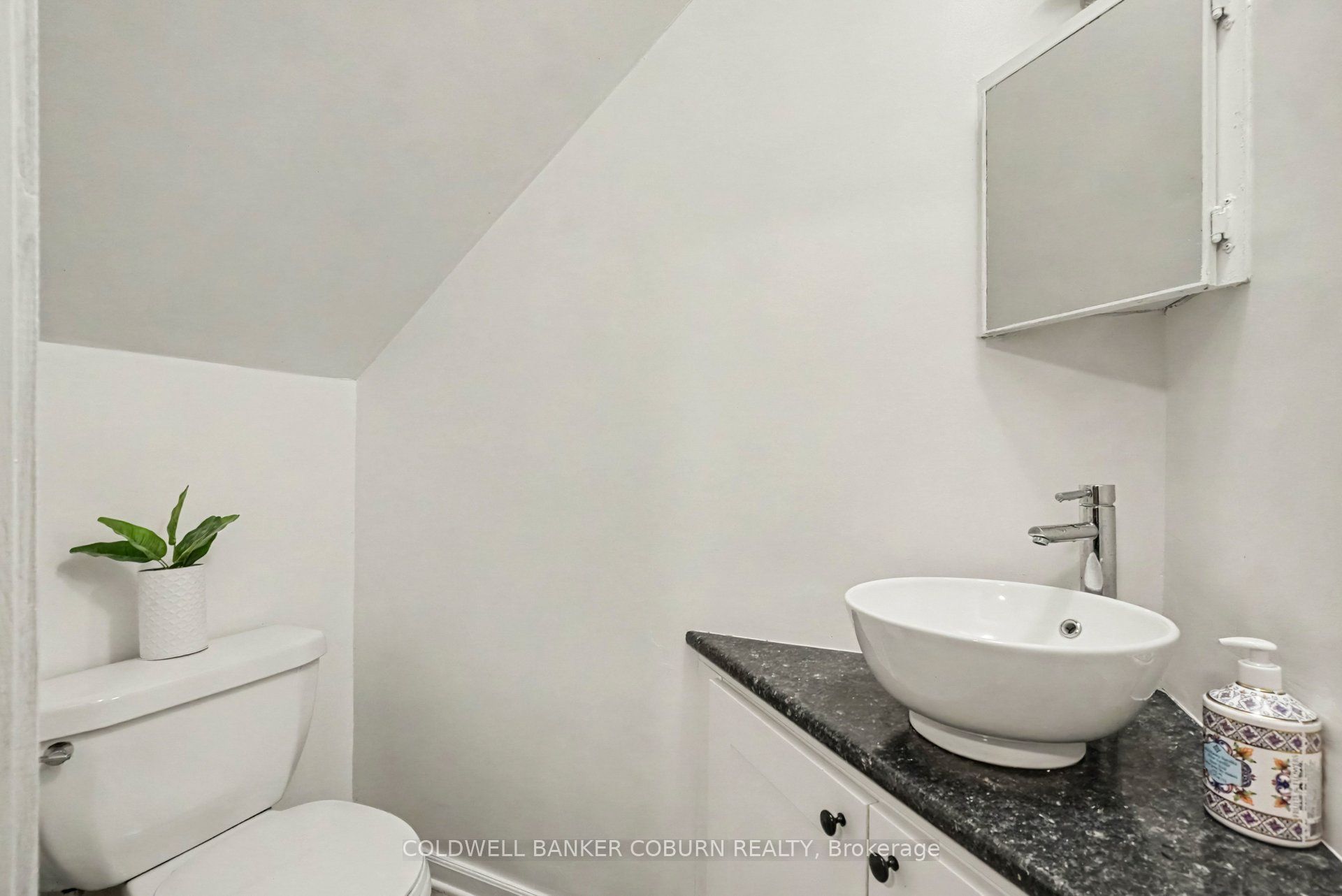 4808 Flagg Road Property Photo 26