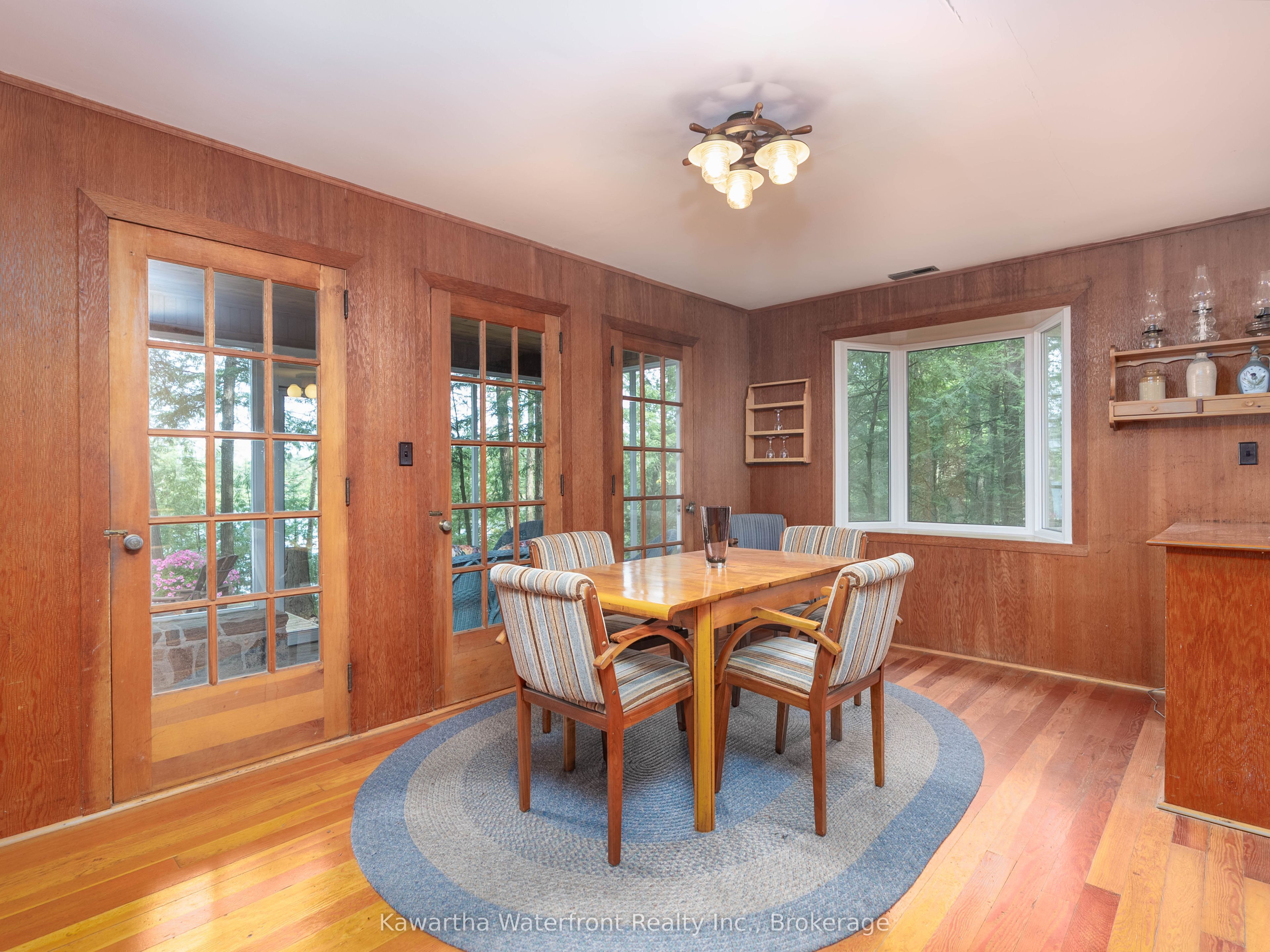 31 Buck Lane Property Photo 14