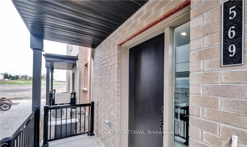569 Ozawa Private 13 Property Photo 2