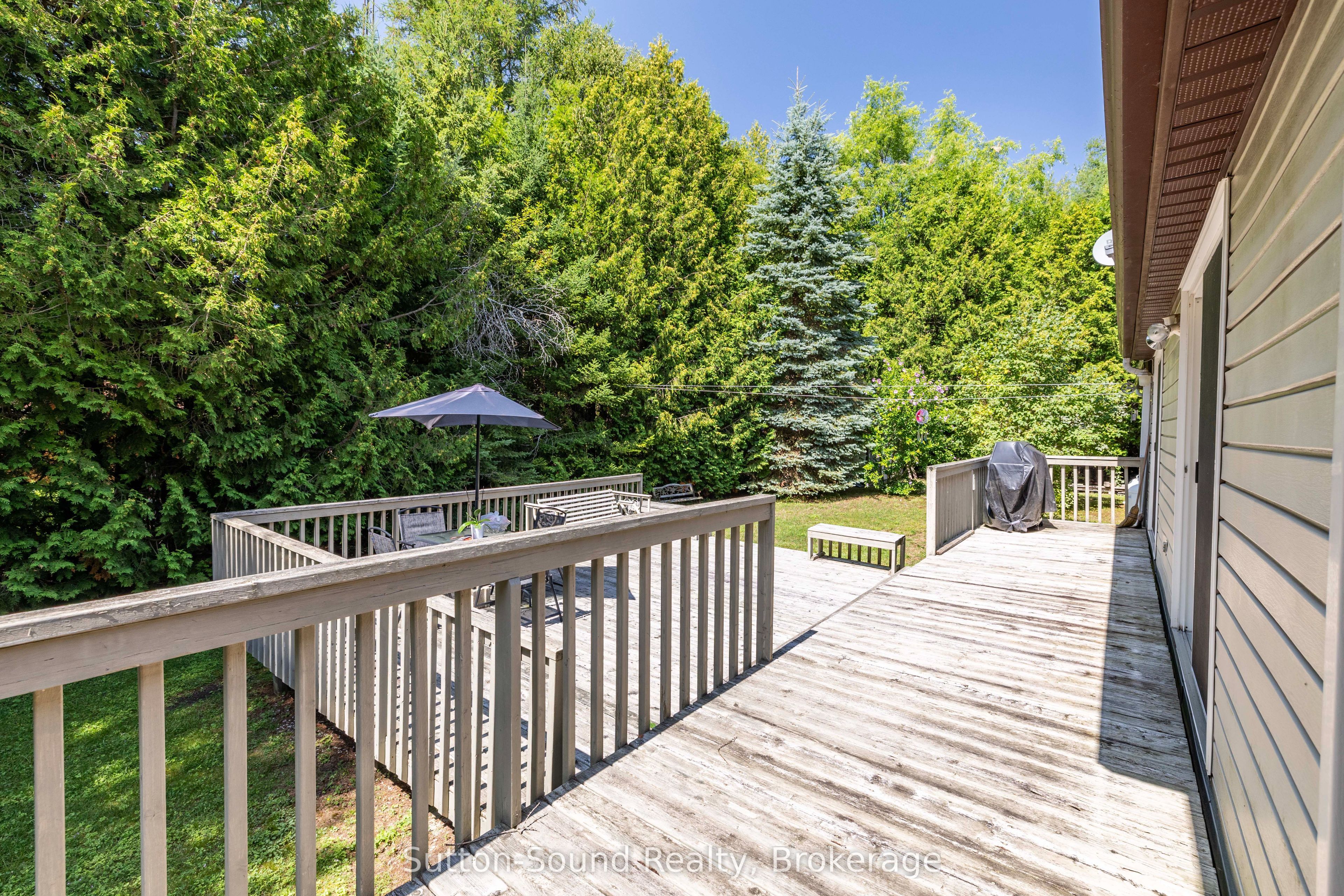 14 Shamrock Boulevard Property Photo 28