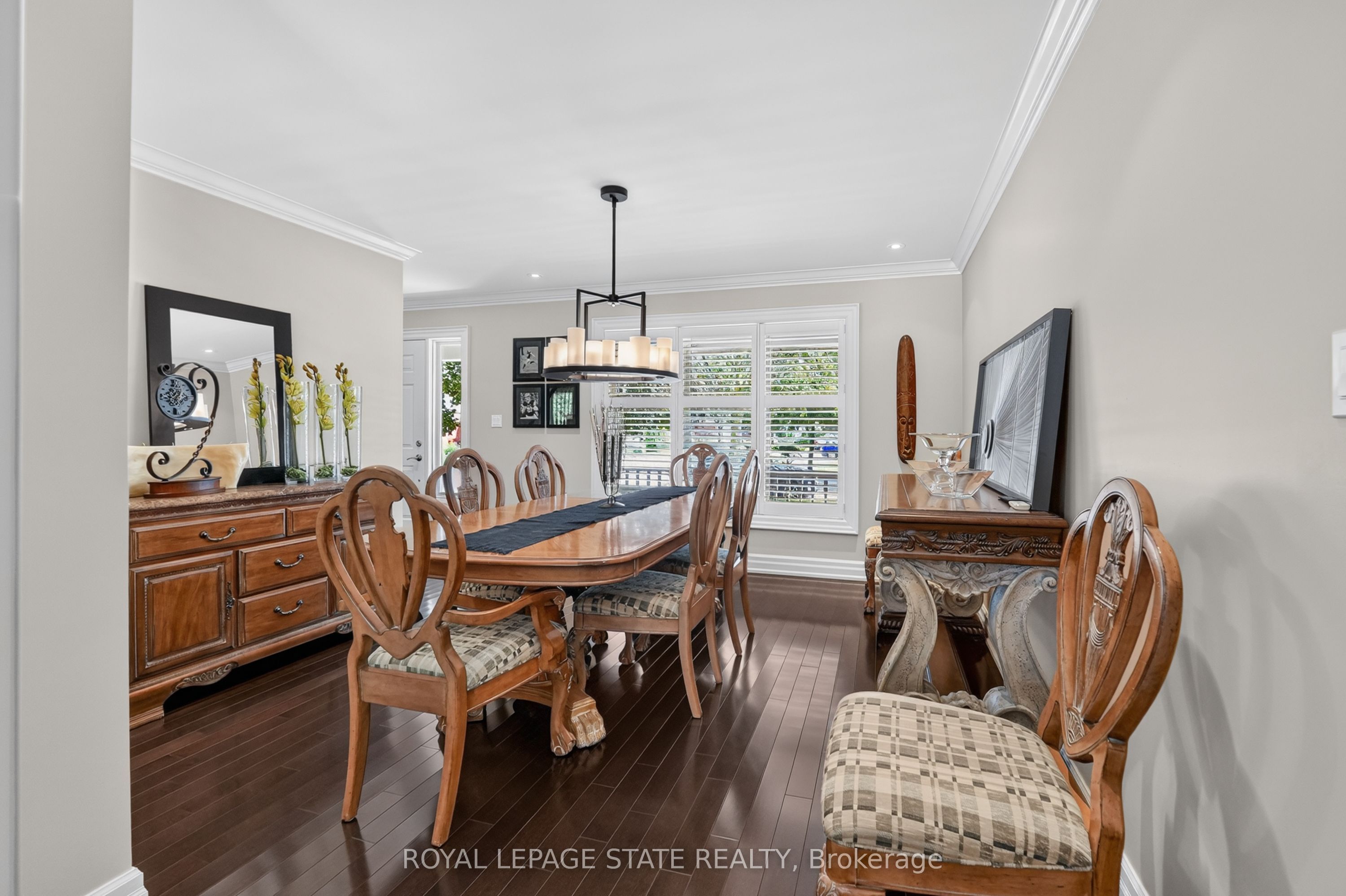 86 Hedge Lawn Drive Property Photo 18