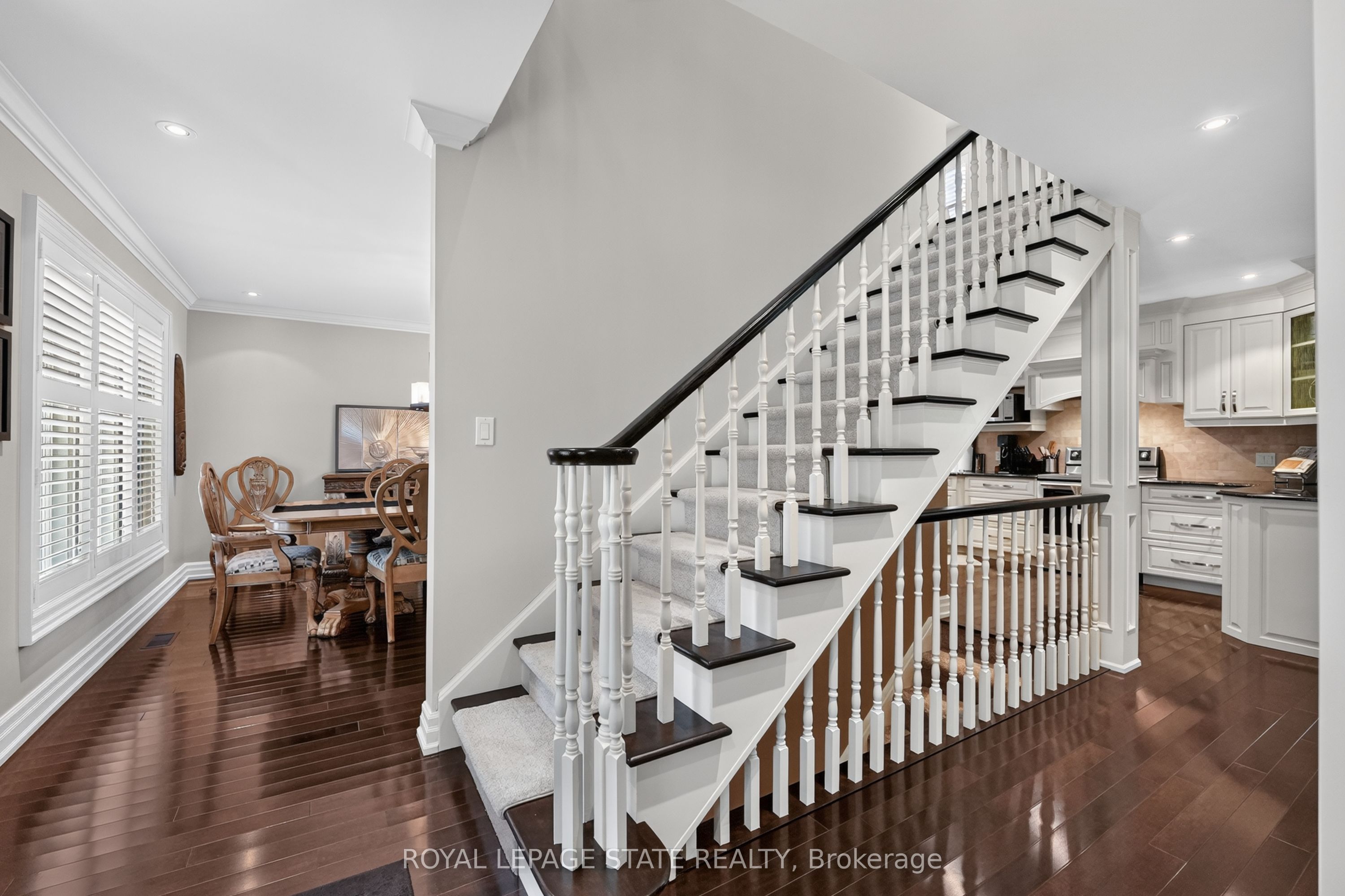 86 Hedge Lawn Drive Property Photo 22