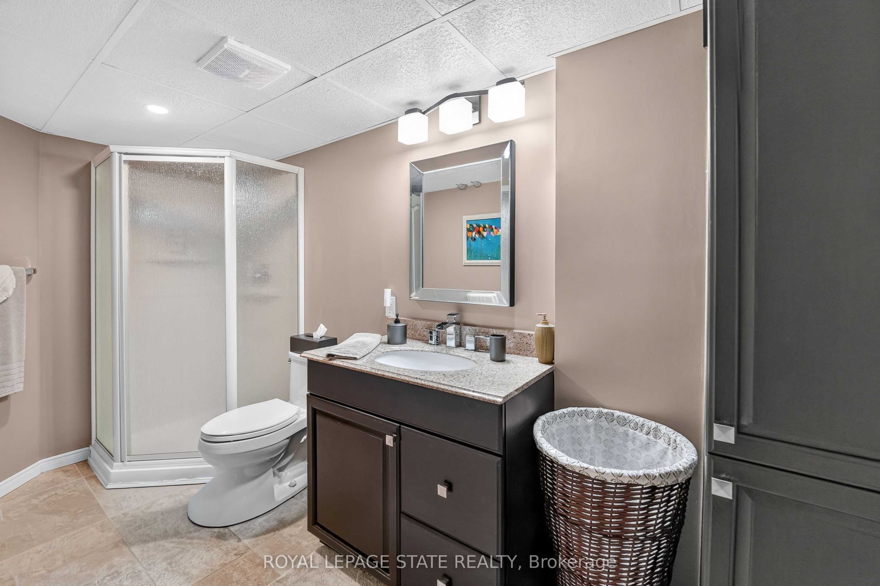 86 Hedge Lawn Drive Property Photo 34