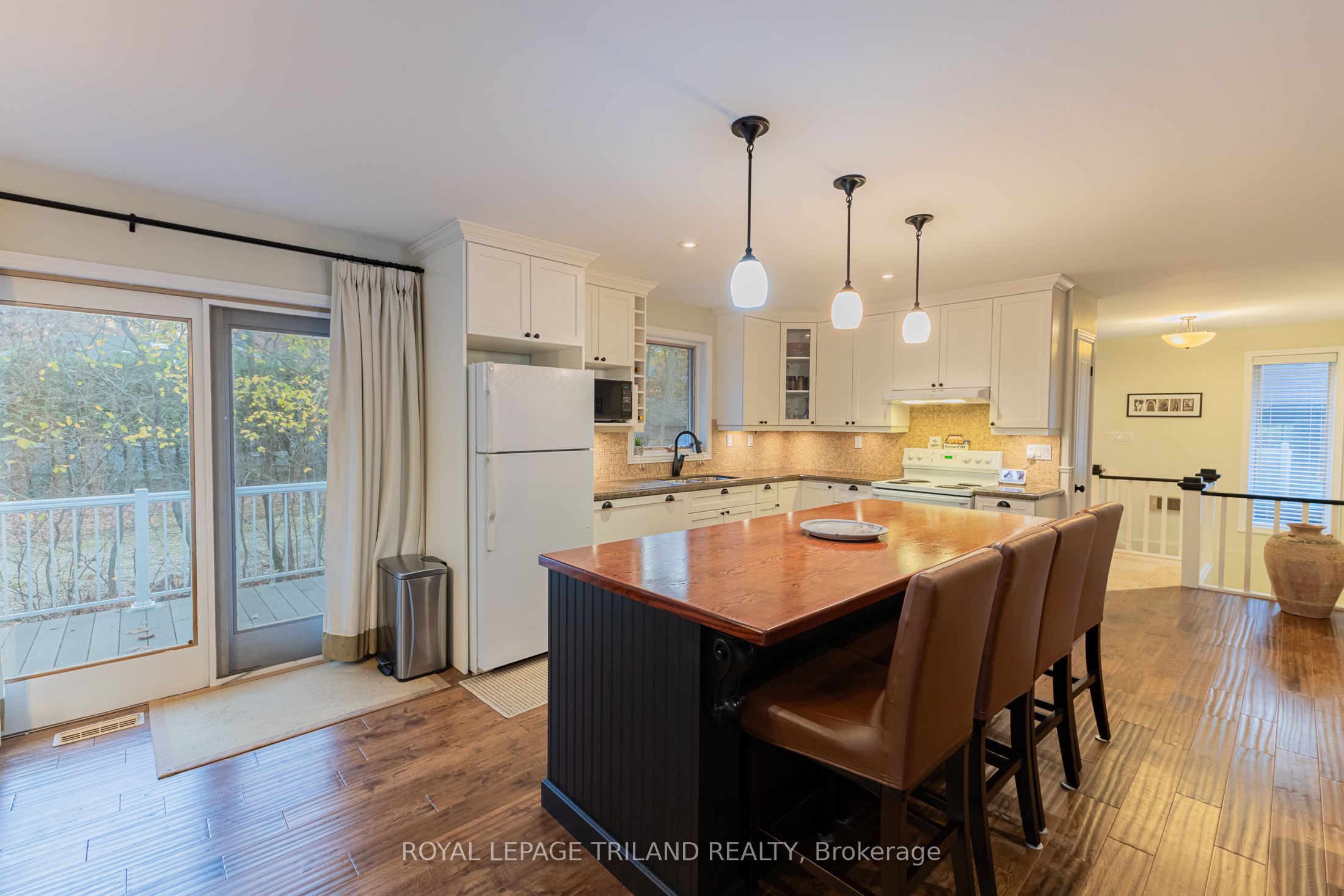 33 Forest Avenue Property Photo 19