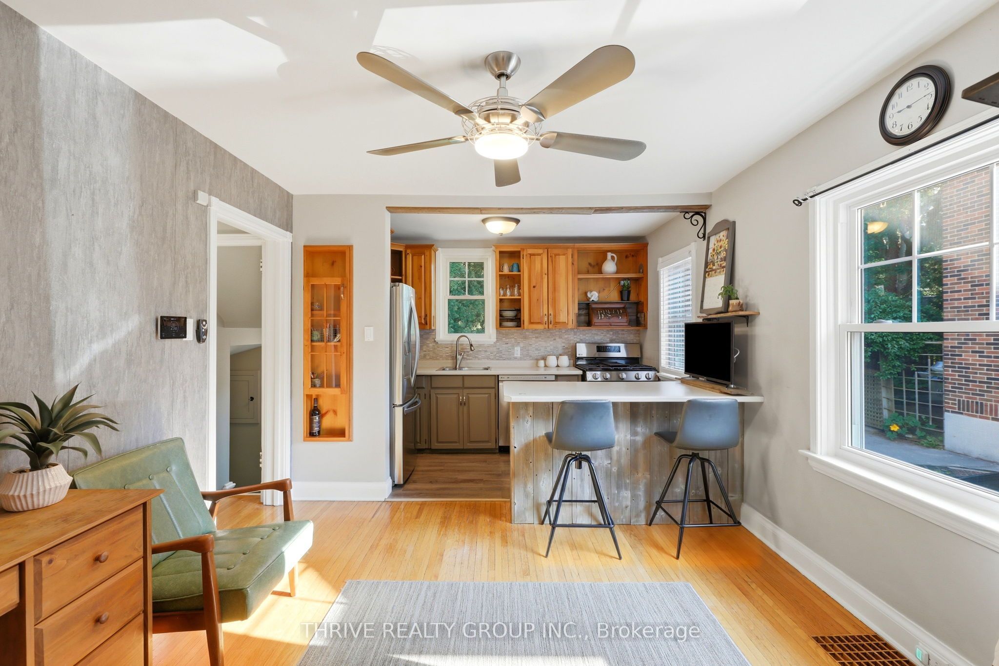 164 Devonshire Avenue Property Photo 8