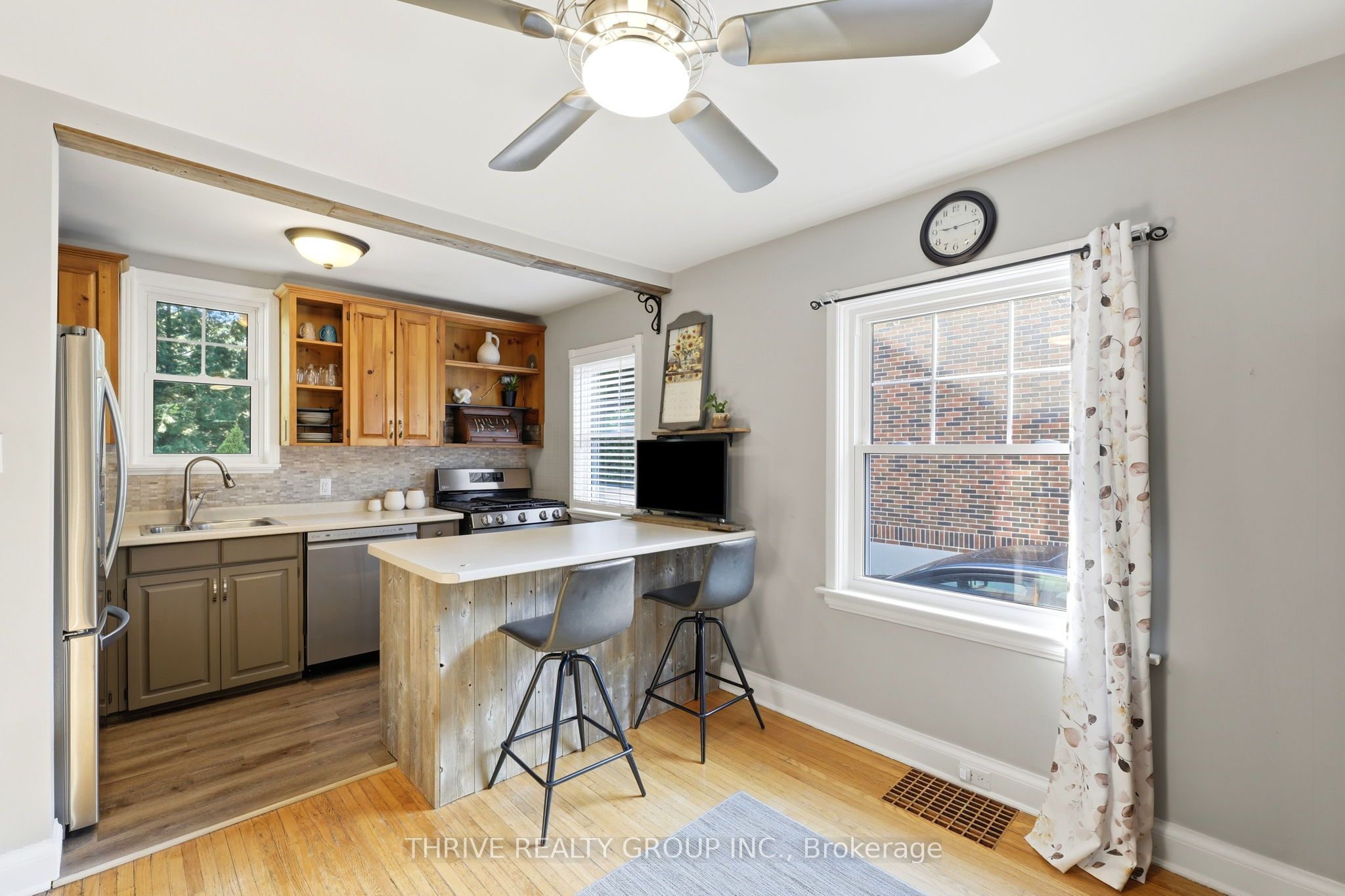 164 Devonshire Avenue Property Photo 9
