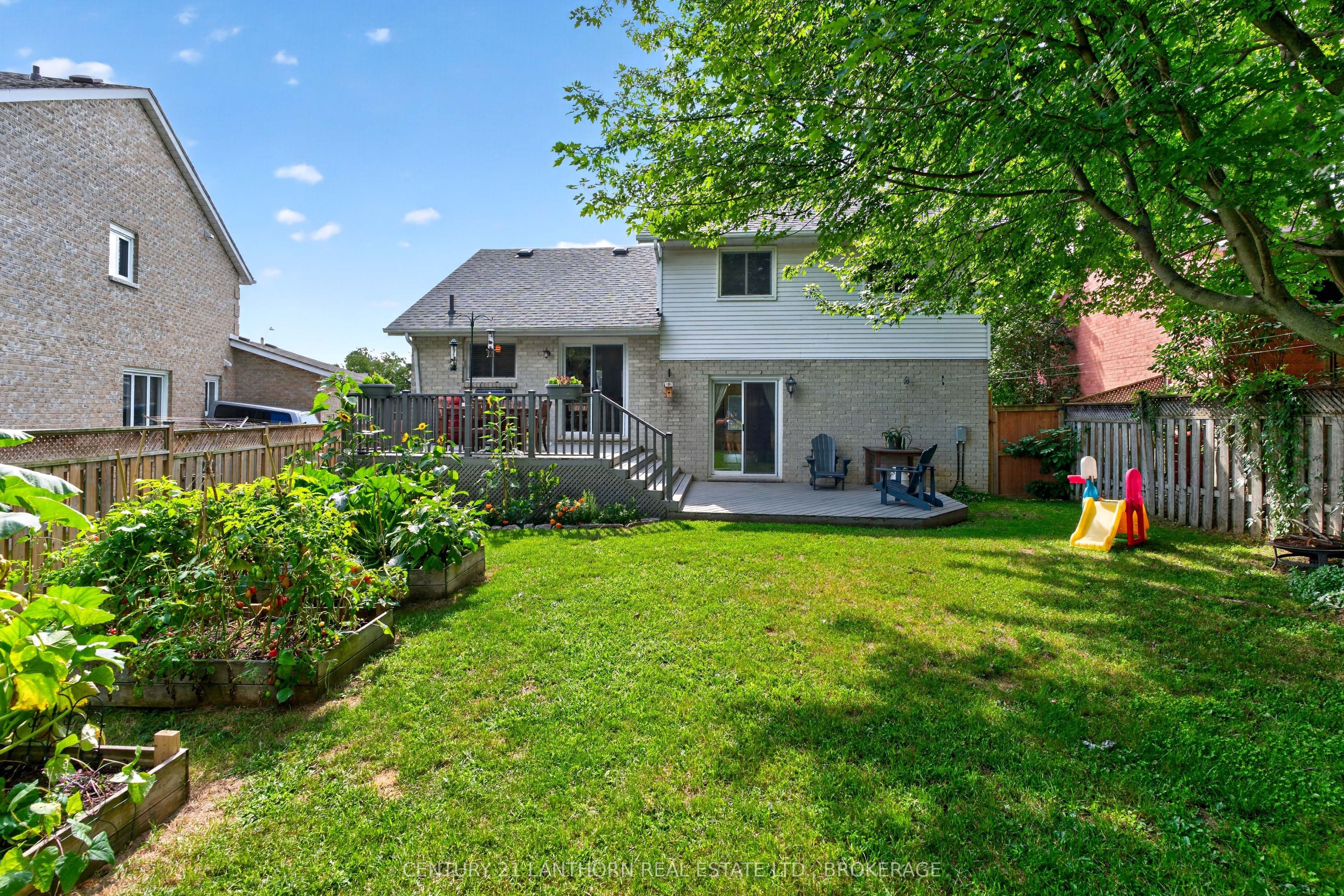 1006 Dillingham Street Property Photo 12