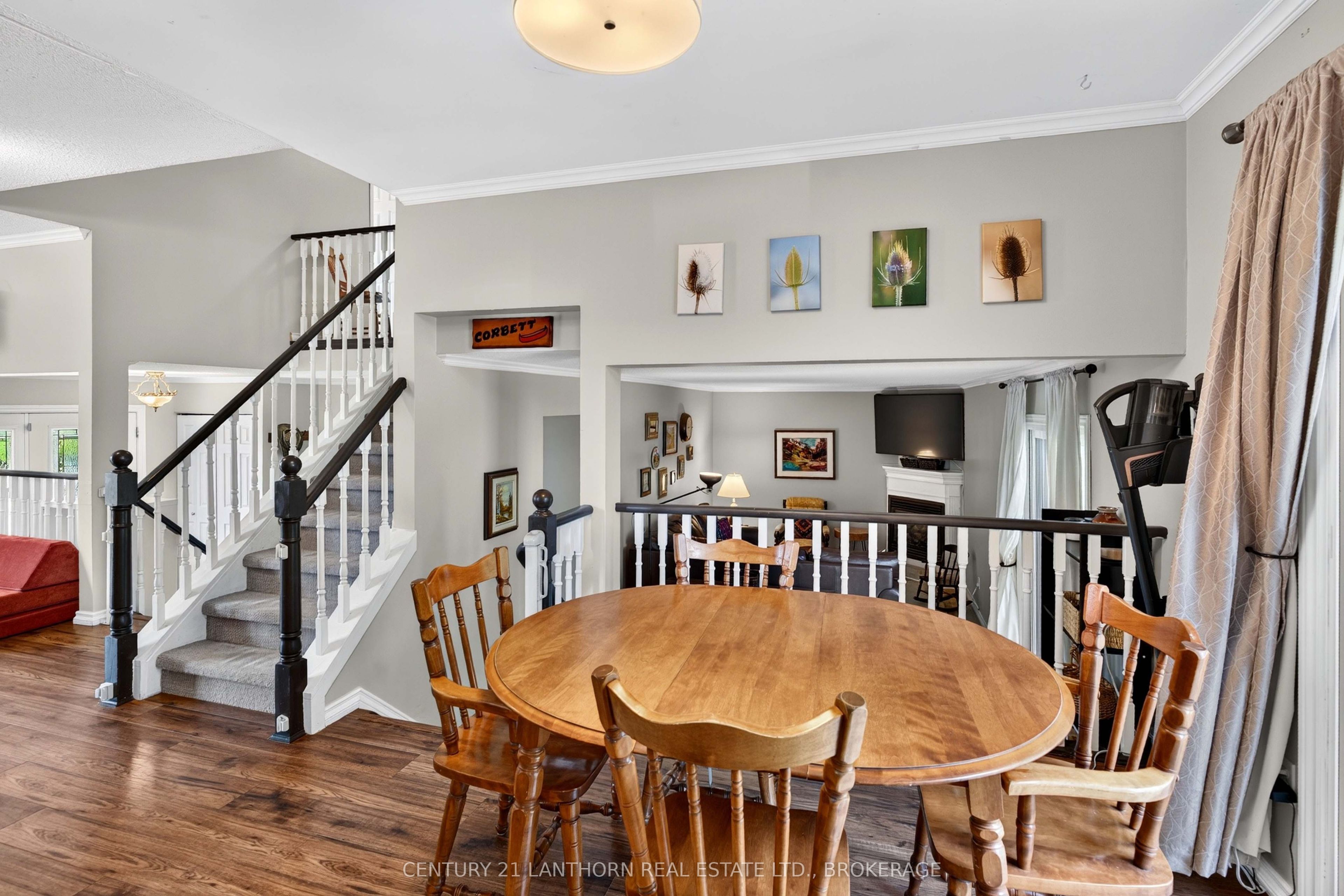 1006 Dillingham Street Property Photo 23