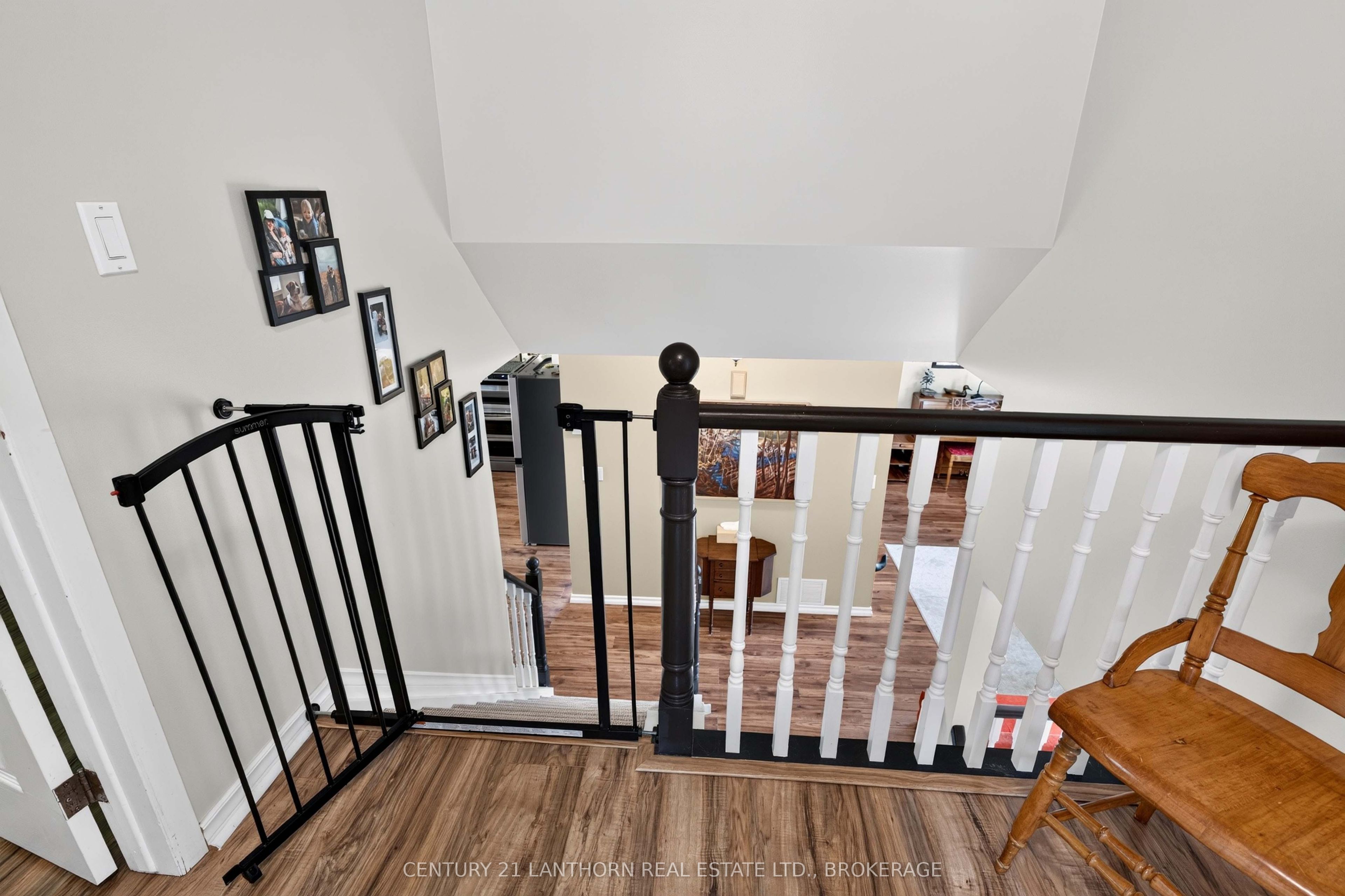 1006 Dillingham Street Property Photo 29