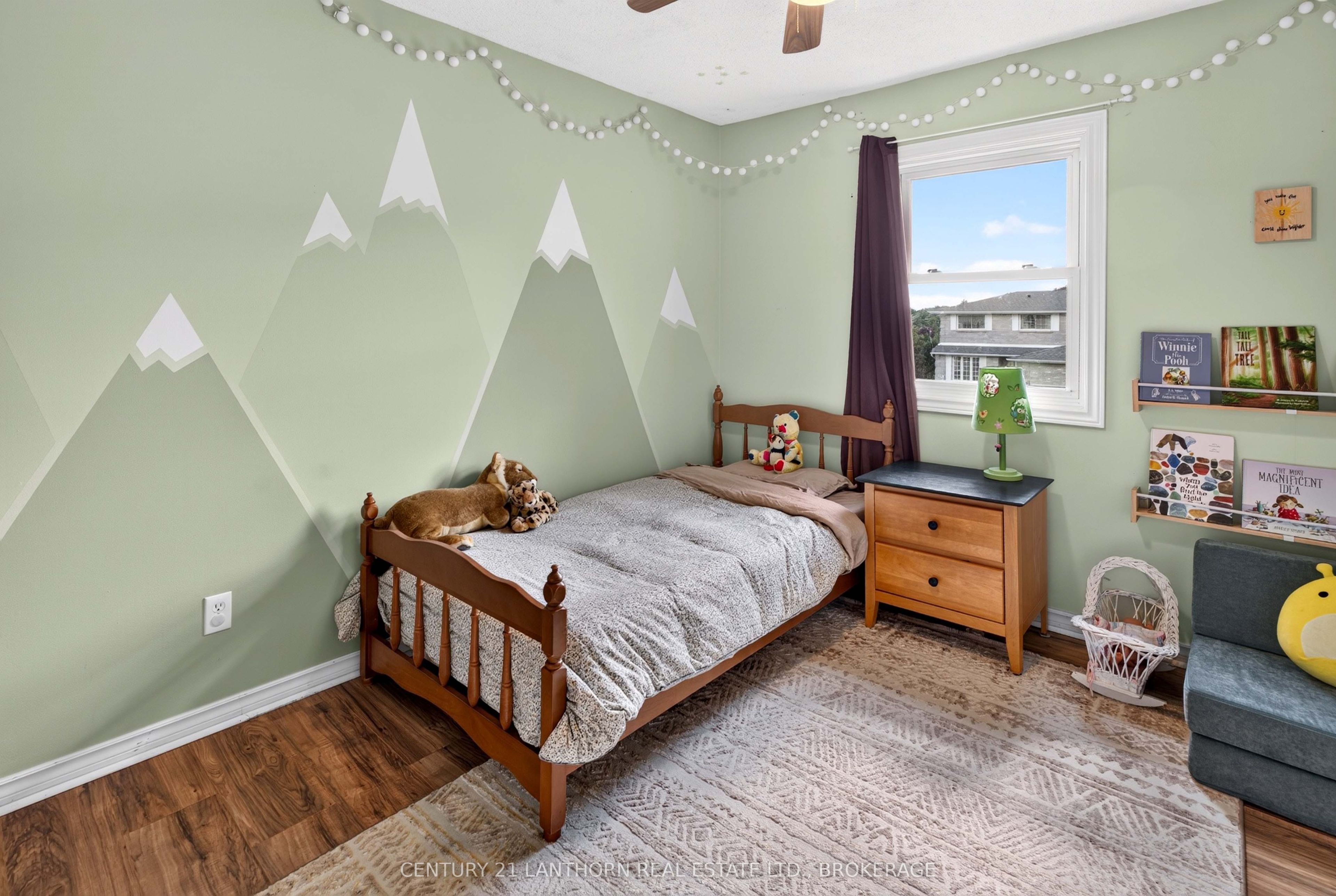 1006 Dillingham Street Property Photo 31